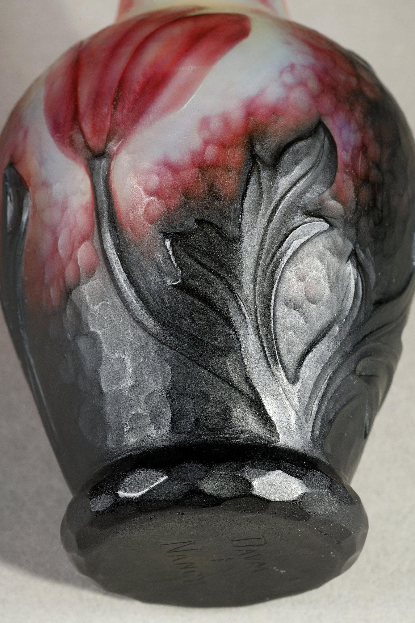 Vase mit Colchicum im Angebot 11