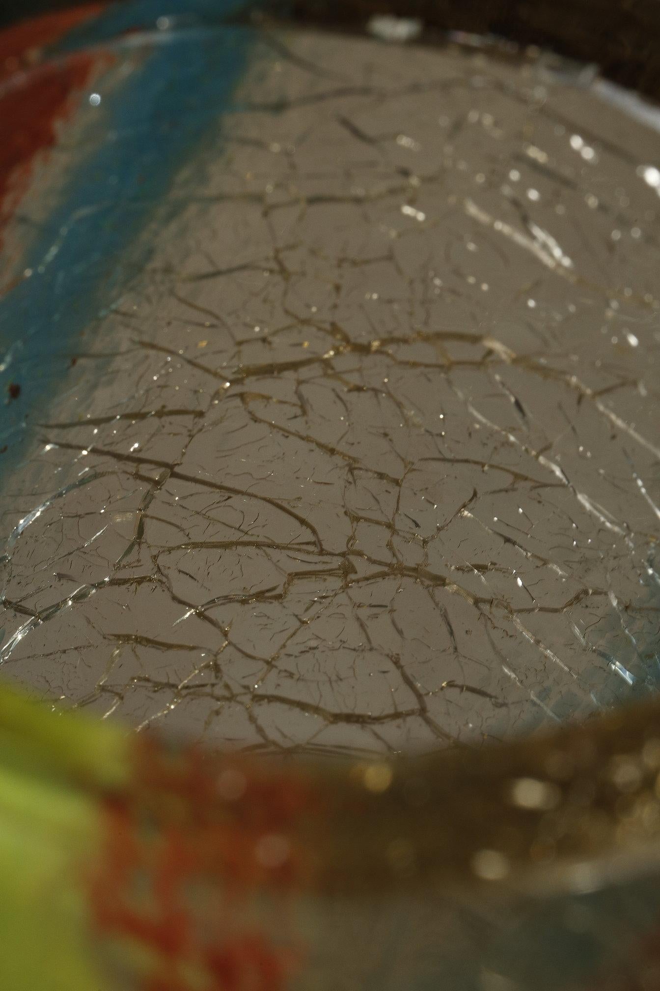 Vase avec têtes de dragon en vente 4