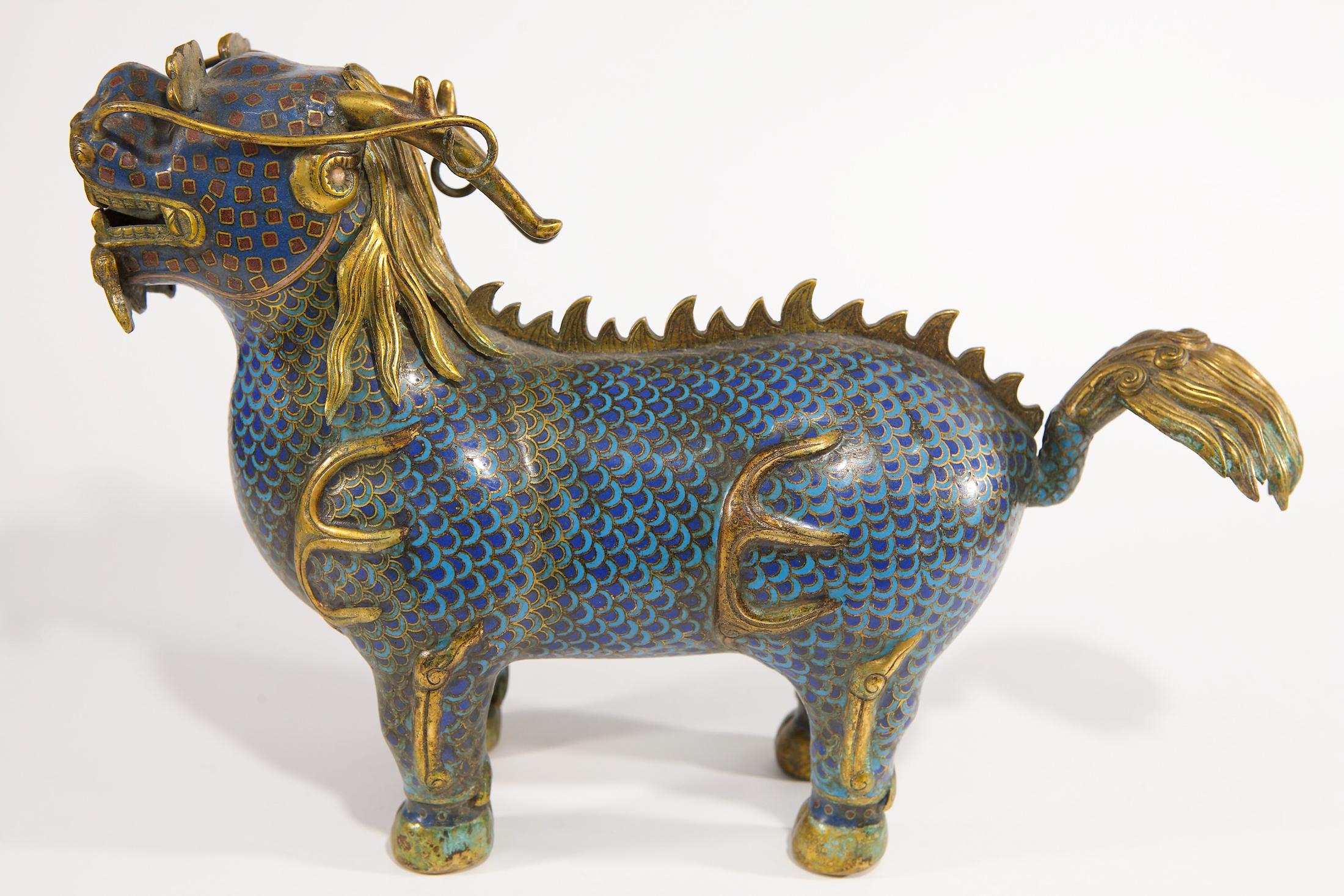 Pair of Qilin in cloisonné resting on wooden bases For Sale 10