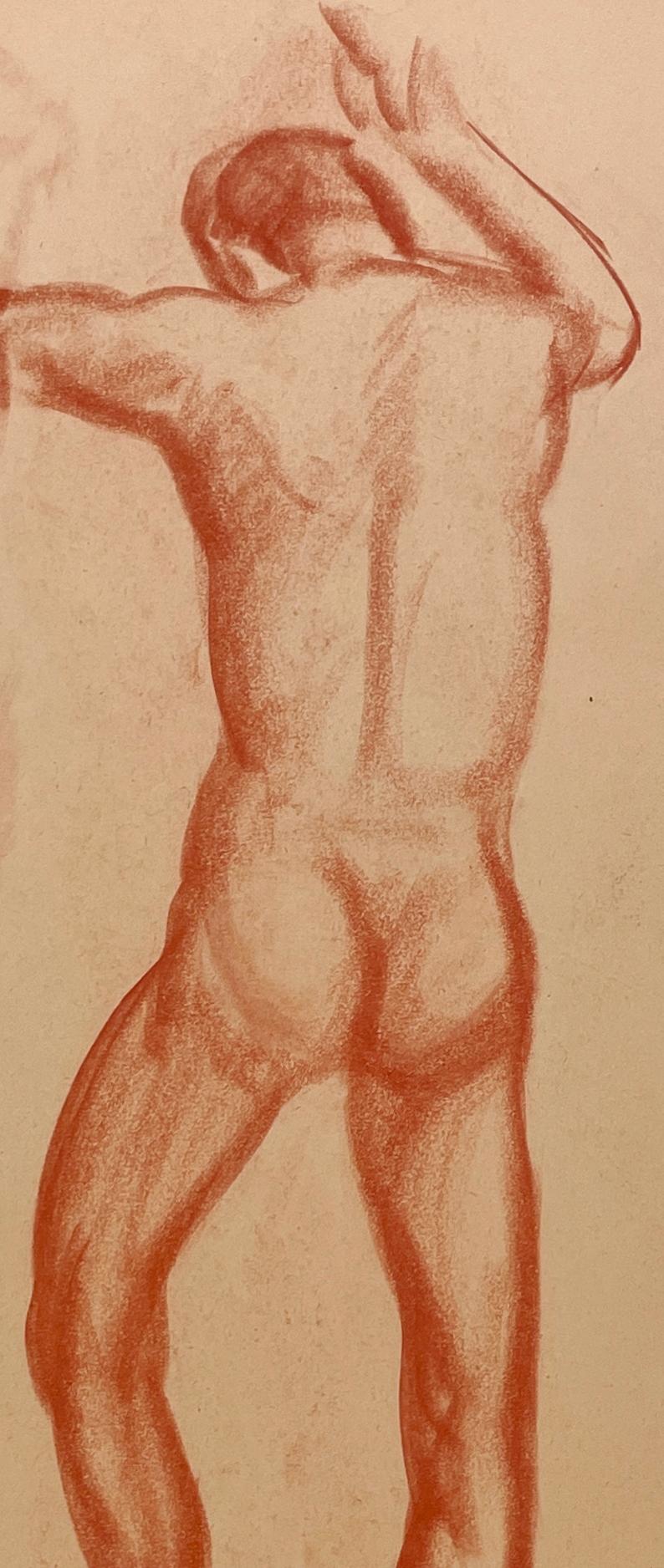 Un raffinato pastello accademico moderno degli anni '30 con studio di un nudo maschile in piedi (retro) in vendita 2