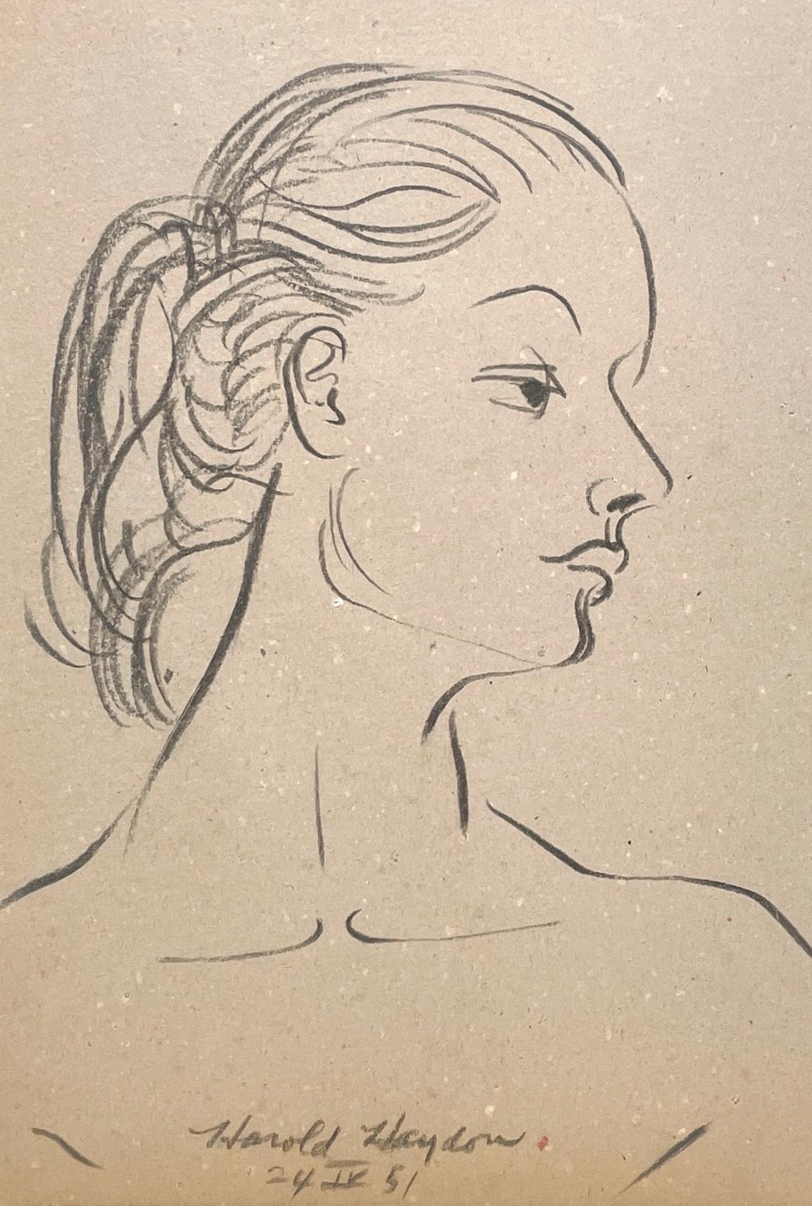 Belle étude de figure, portrait d'une jeune femme, datant du milieu du siècle dernier et datant des années 1950 - Beige Portrait par Harold Haydon