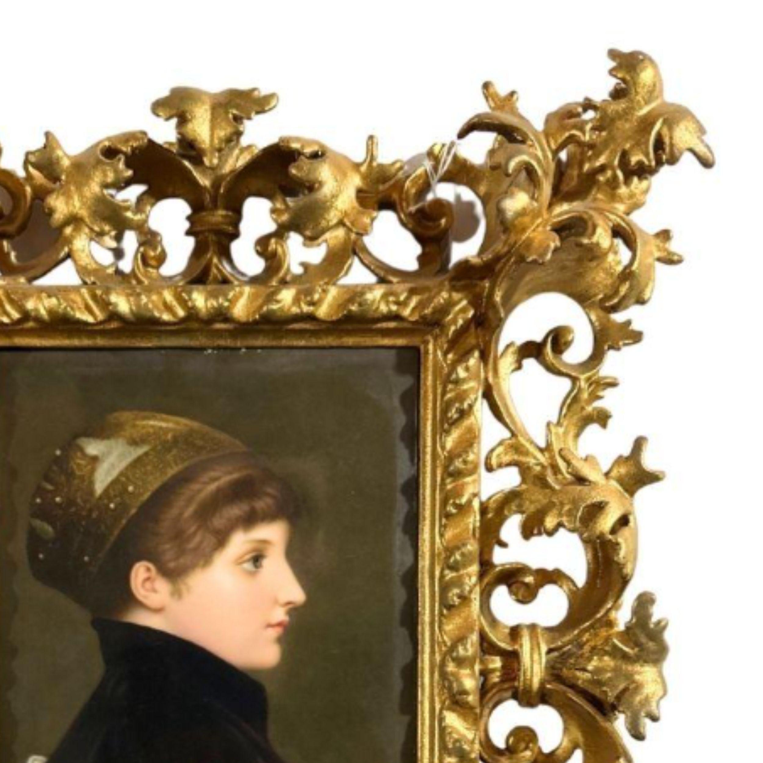 KPM Porcelain Plaque - Femme correcte avec cadre en bois sculpté et doré en vente 8