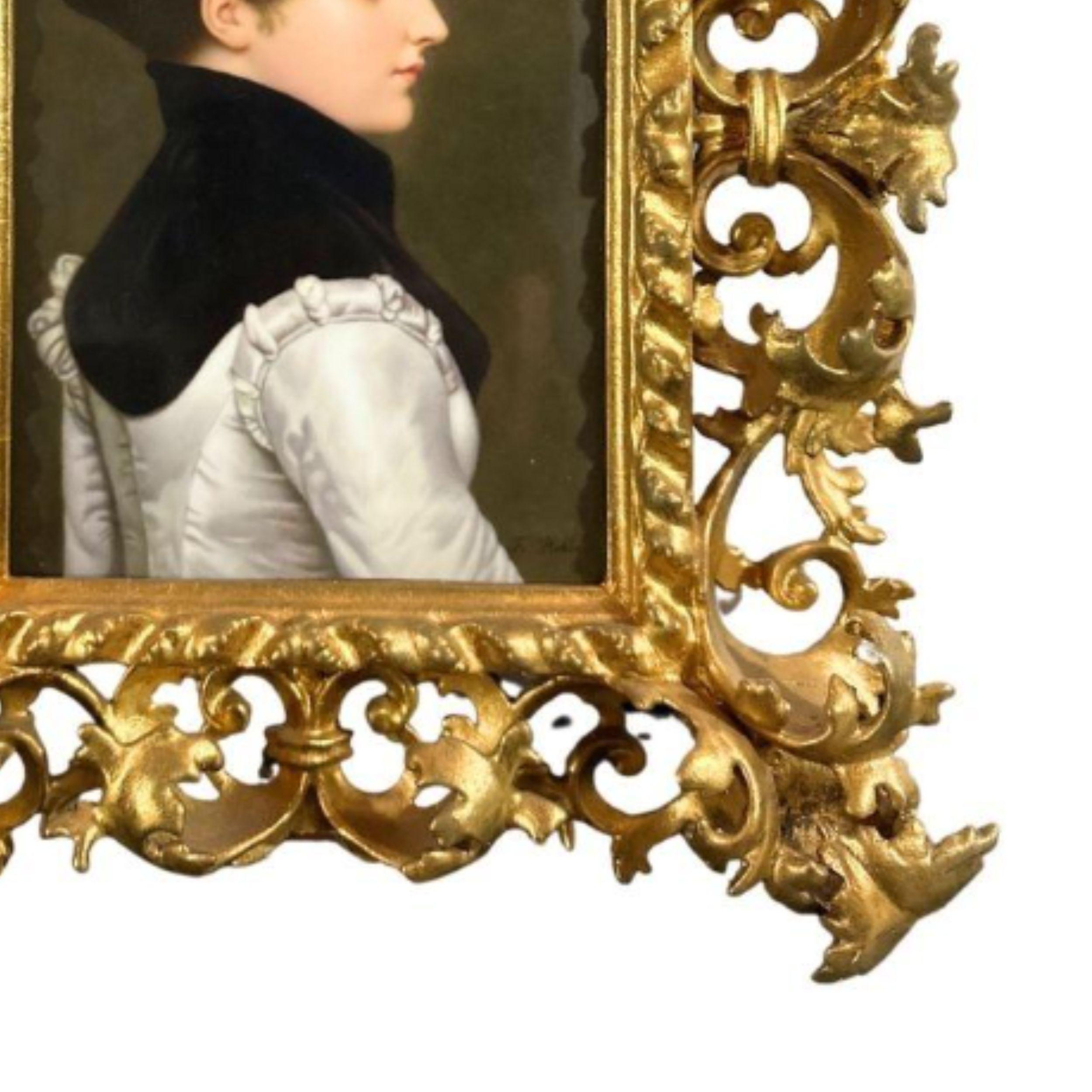 KPM Porcelain Plaque - Femme correcte avec cadre en bois sculpté et doré en vente 9