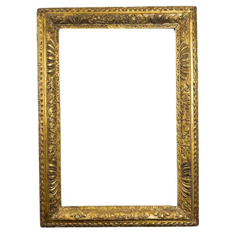 Italian 17th Century Antique Gilt Frame

Frame Size: Width: 28.50″ X Height: 39.25″

Thickness: 4″

Picture Size: Width: 22.25″ X Height: 33.25″

Bin Code 518