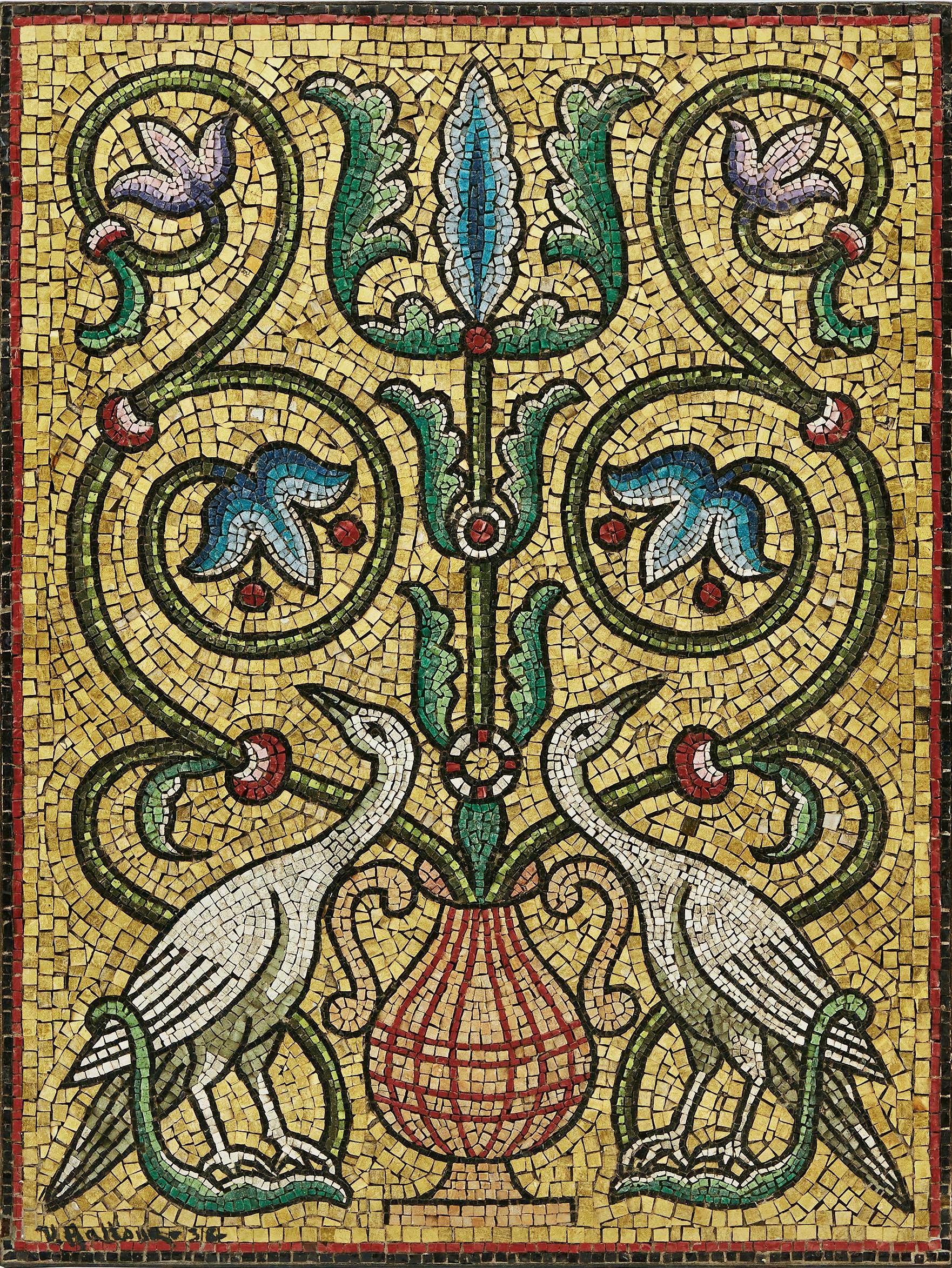Uccelli e disegni floreali in mosaico dorato 3