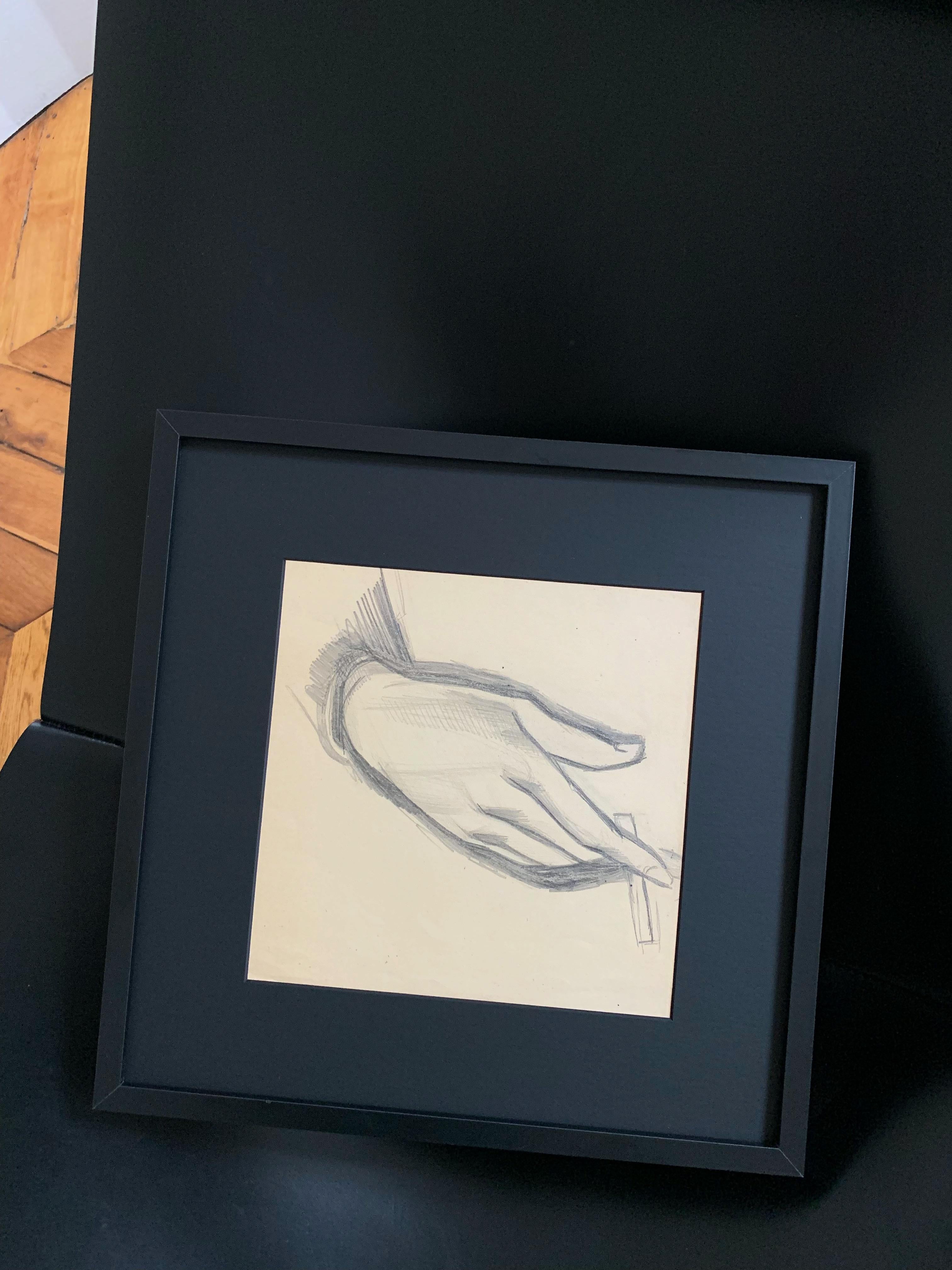 Raymonde Heudebert Figurative Art – Studie einer Hand, die eine Zigarette hält, um 1930, Bleistift auf Papier