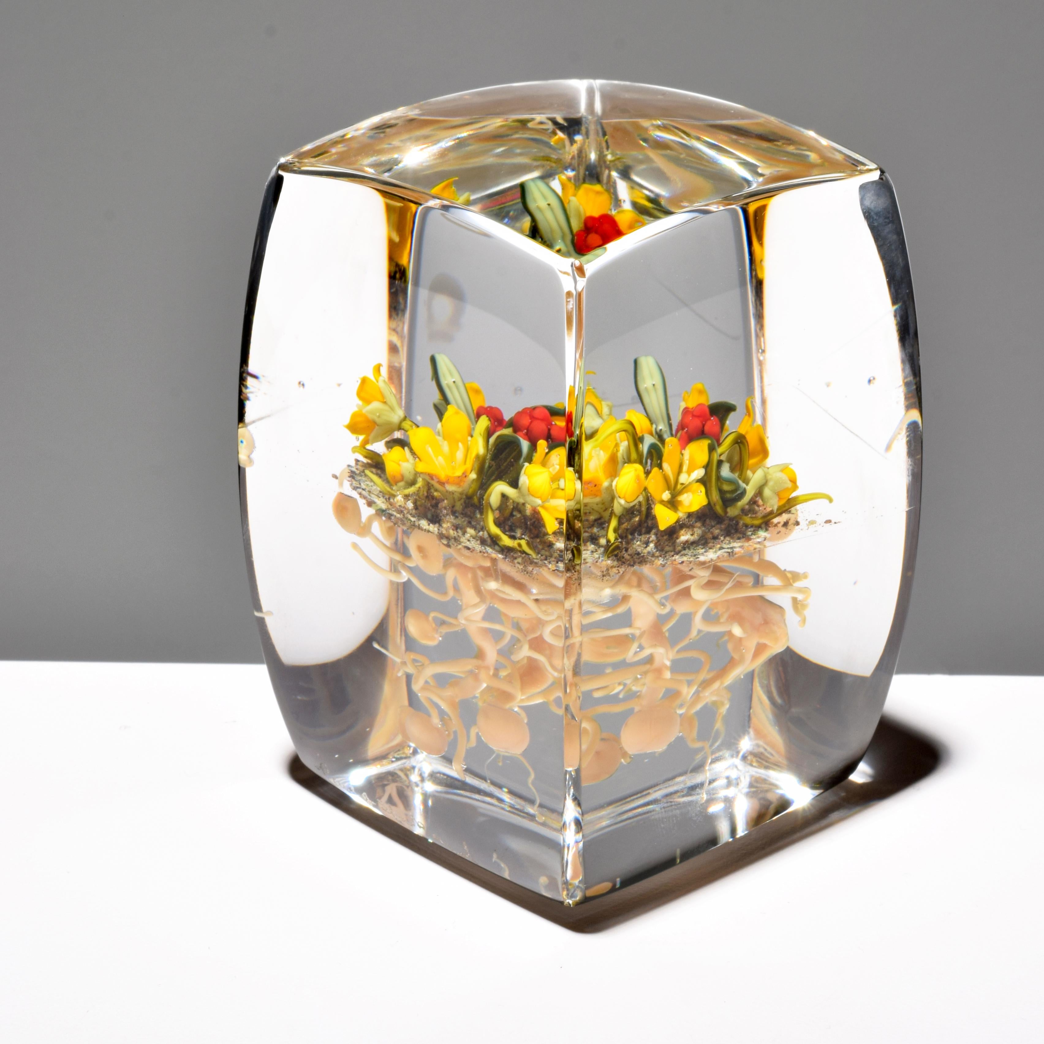 Paul J. Stankard Yellow Flowers & Root Person Upright Paperweight - Contemporary Art by Paul Stankard