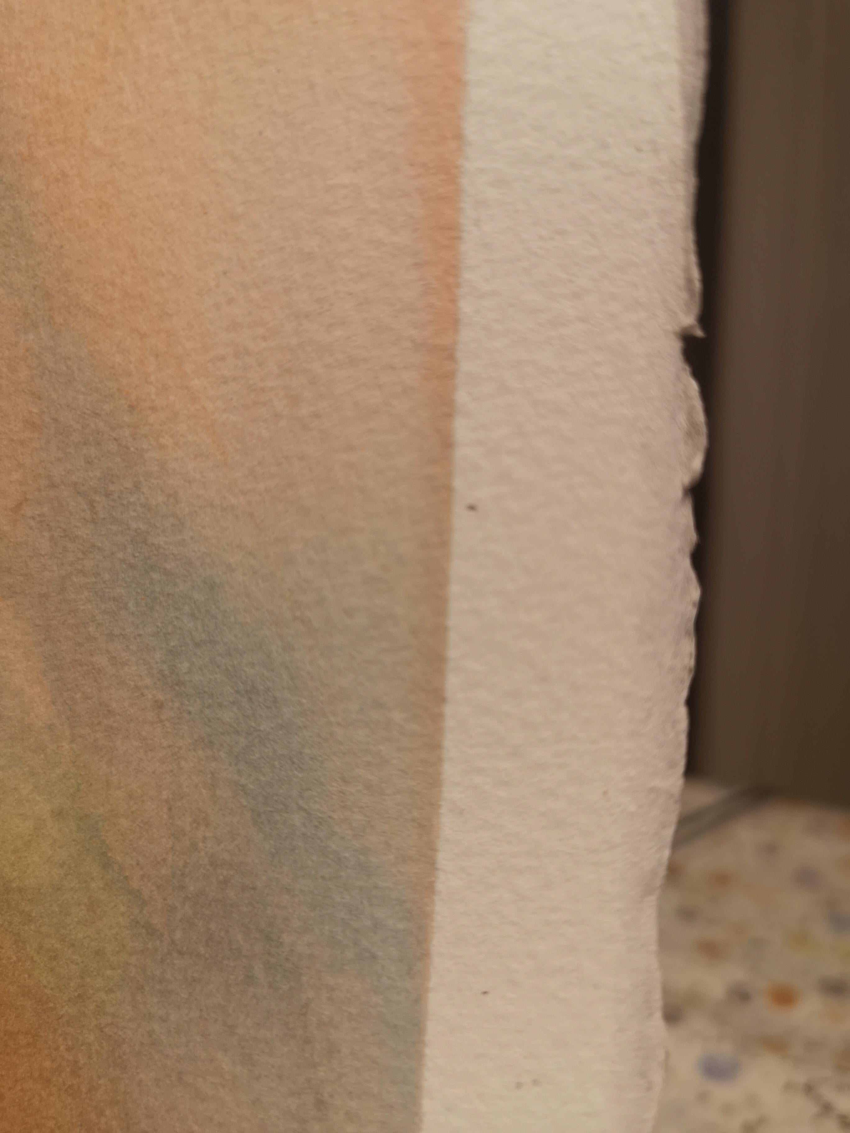 Une peinture basée sur l'imagination de l'artiste utilisant des formes d'aquarelle. Le spectateur verra son interprétation de cette œuvre. La palette de couleurs nous rappelle la lutte des contraires et nous encourage à chercher une issue.

La