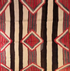 Tissage Navajo - Couverture du chef avec rouge. Motif brun, gris et blanc