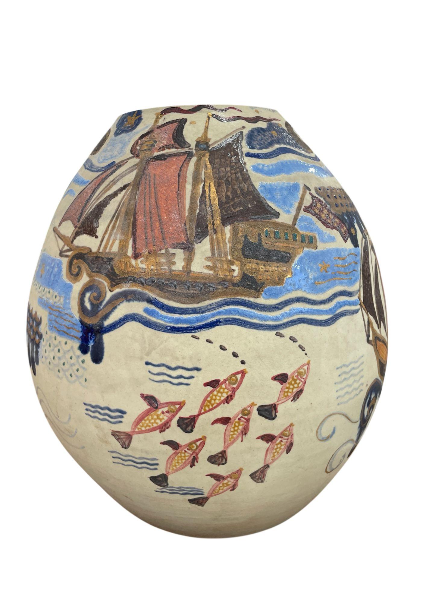 Sublime vase de Jos Kervella est un céramiste français originaire de Saint-Urbain, près de Daoulas (Finistère). Doué pour les arts dès l'enfance, il étudie au lycée de Brest, où ses talents sont remarqués, avant de poursuivre sa formation aux