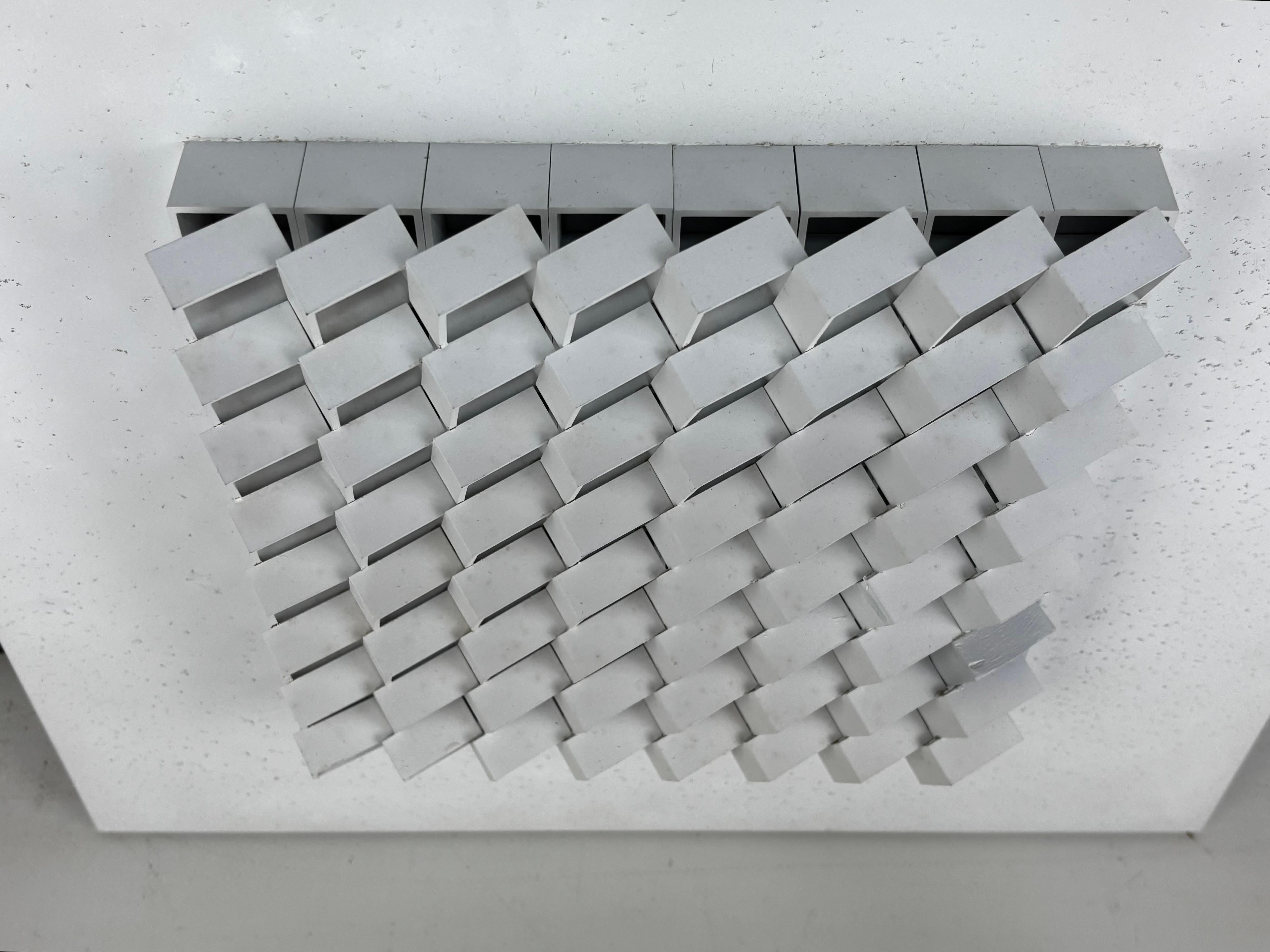 Lote de 3 composiciones modulares metálicas - Arte cinético y contructivista For Sale 4