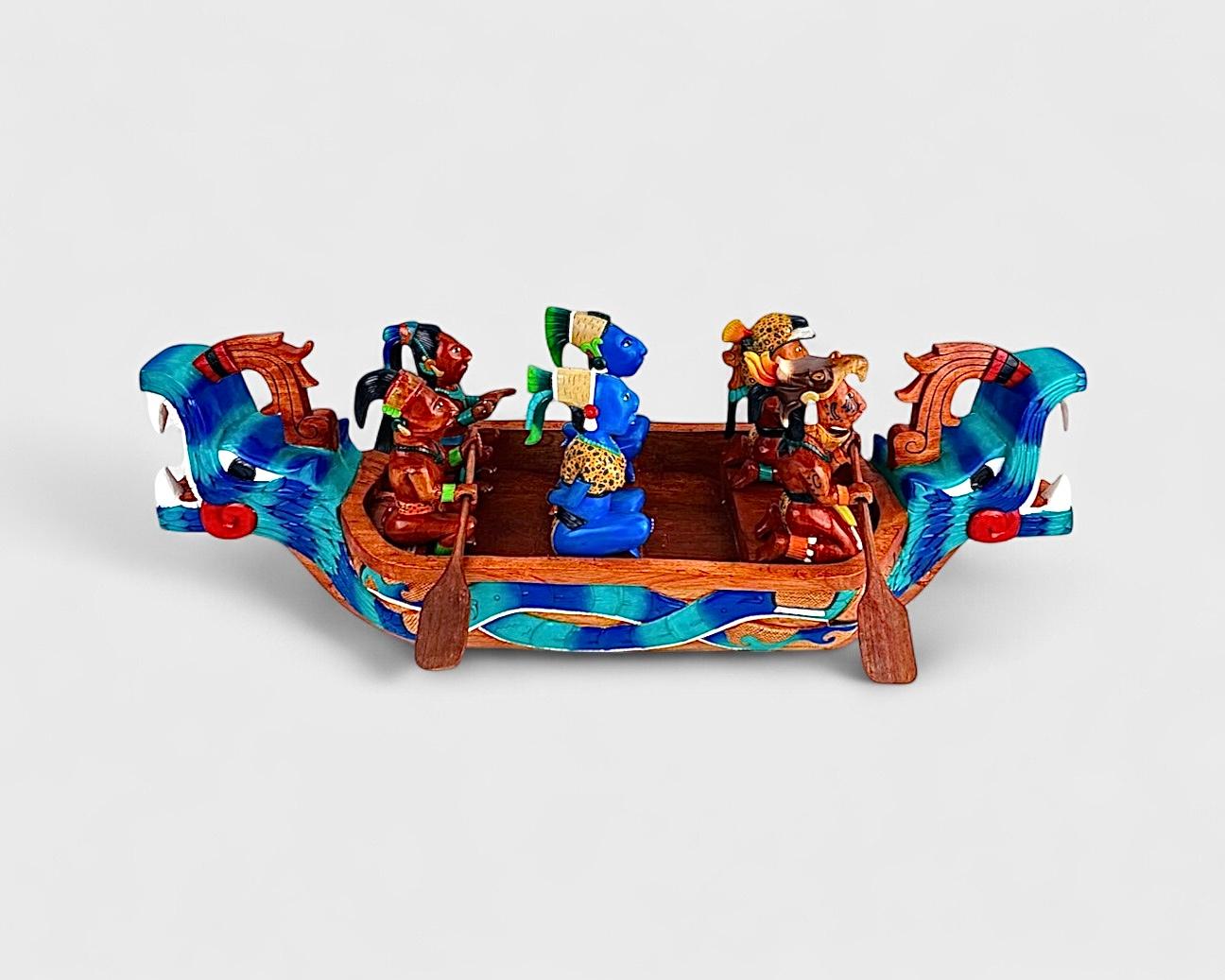 Geschnitzter Holz „Sacred Mayan Journey“ aus Holz. – Art von Unknown