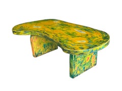 Mesa Orgánica Moderna Amarilla Verde Pintada a Mano