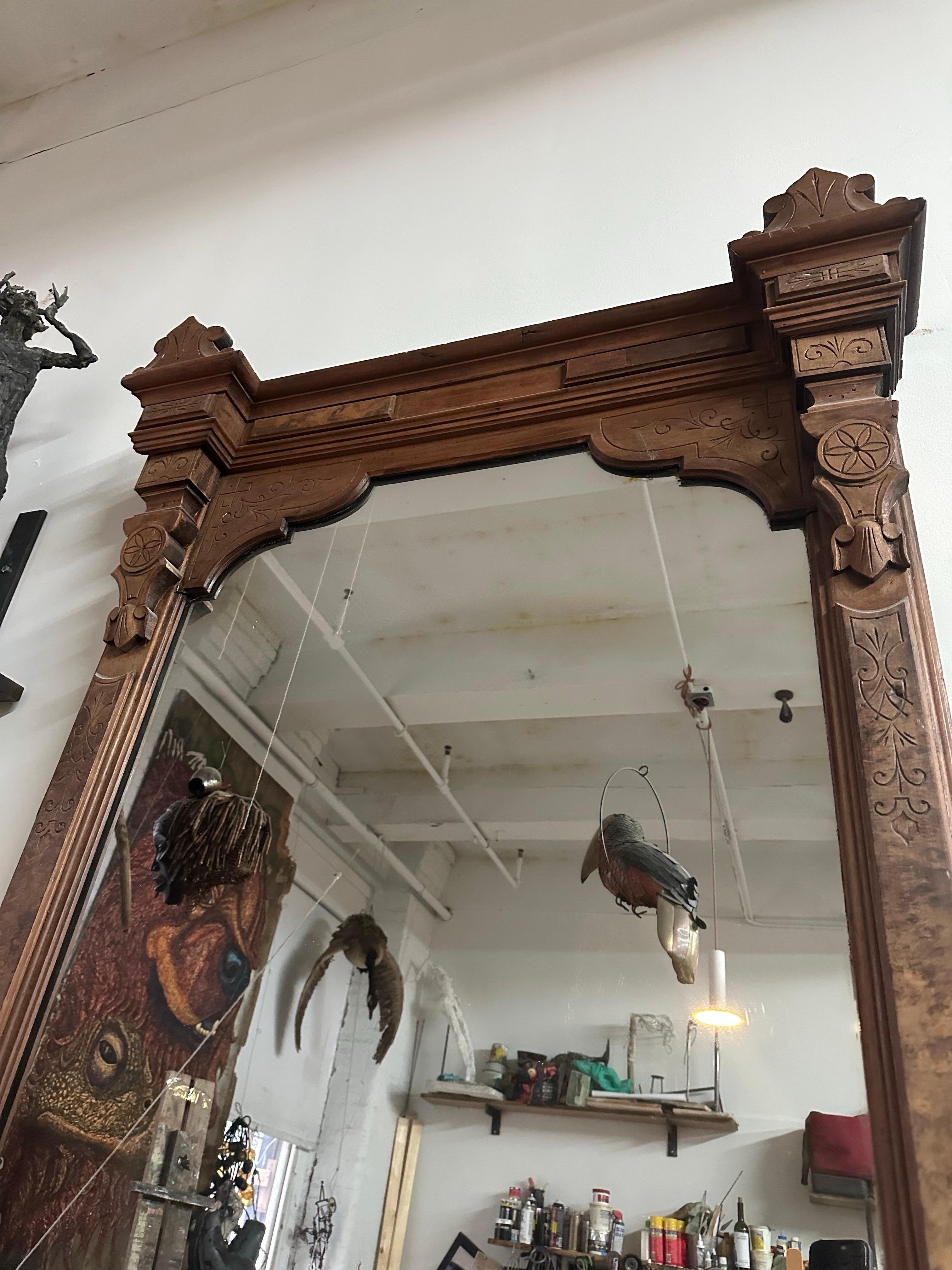 Antique Victorian Eastlake Hall Mirror - Fin 19e / début 20e siècle en vente 3