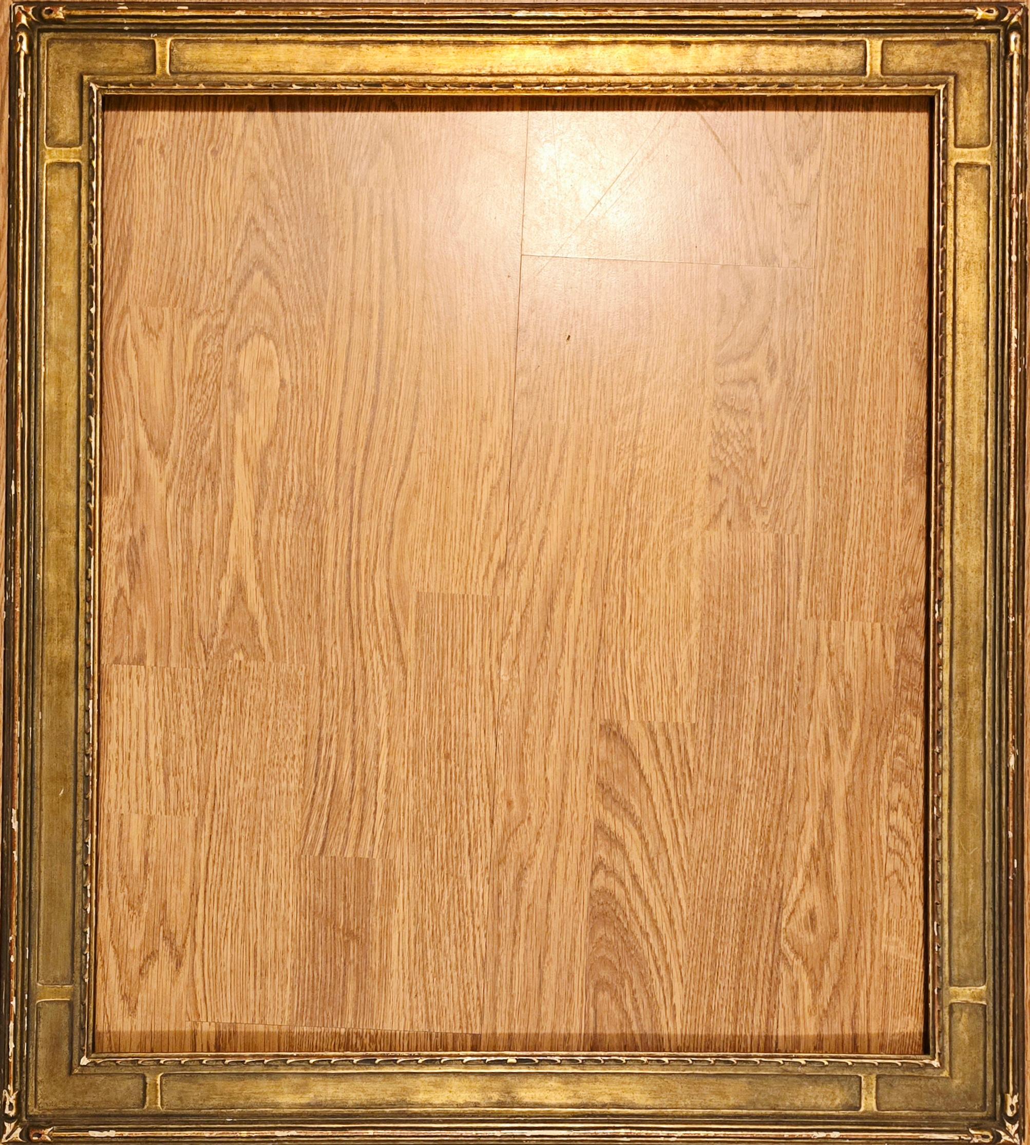 Marco tallado Newcomb Macklin de 1930. Algo desgastado, podría necesitar algún retoque. 26,5" x 29,25 de diámetro exterior, 25 1/8" x 21 7/8" de conejo. Perfecto para una  ¡Pintura impresionista del siglo XX!