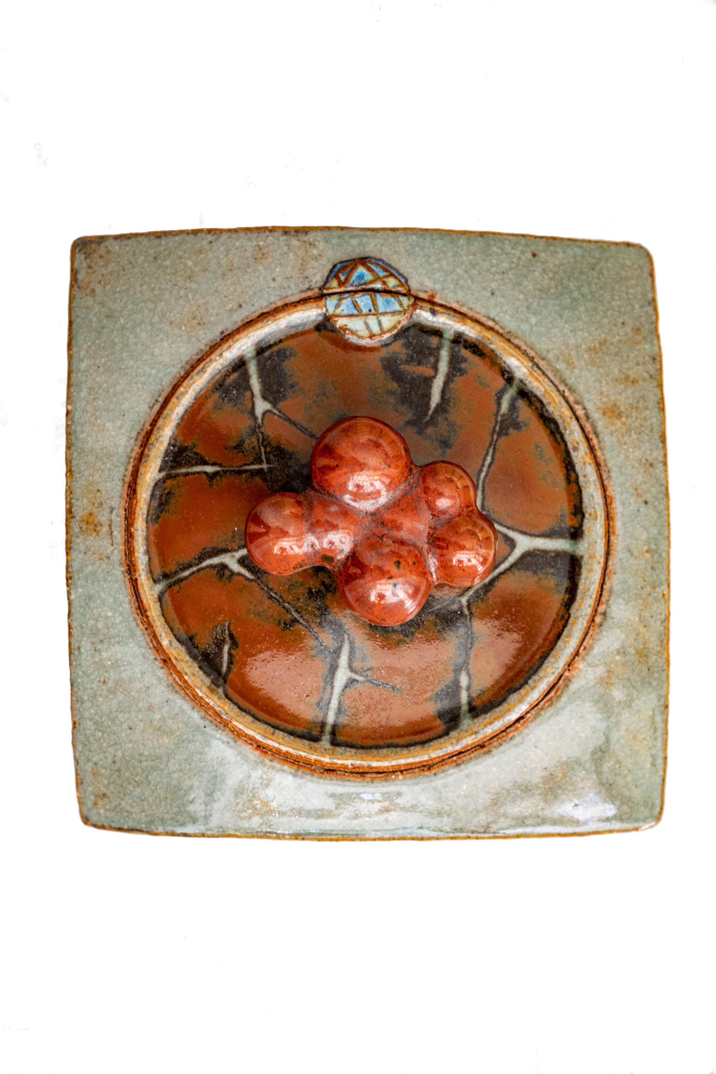 Siderite ceramic chest For Sale 7