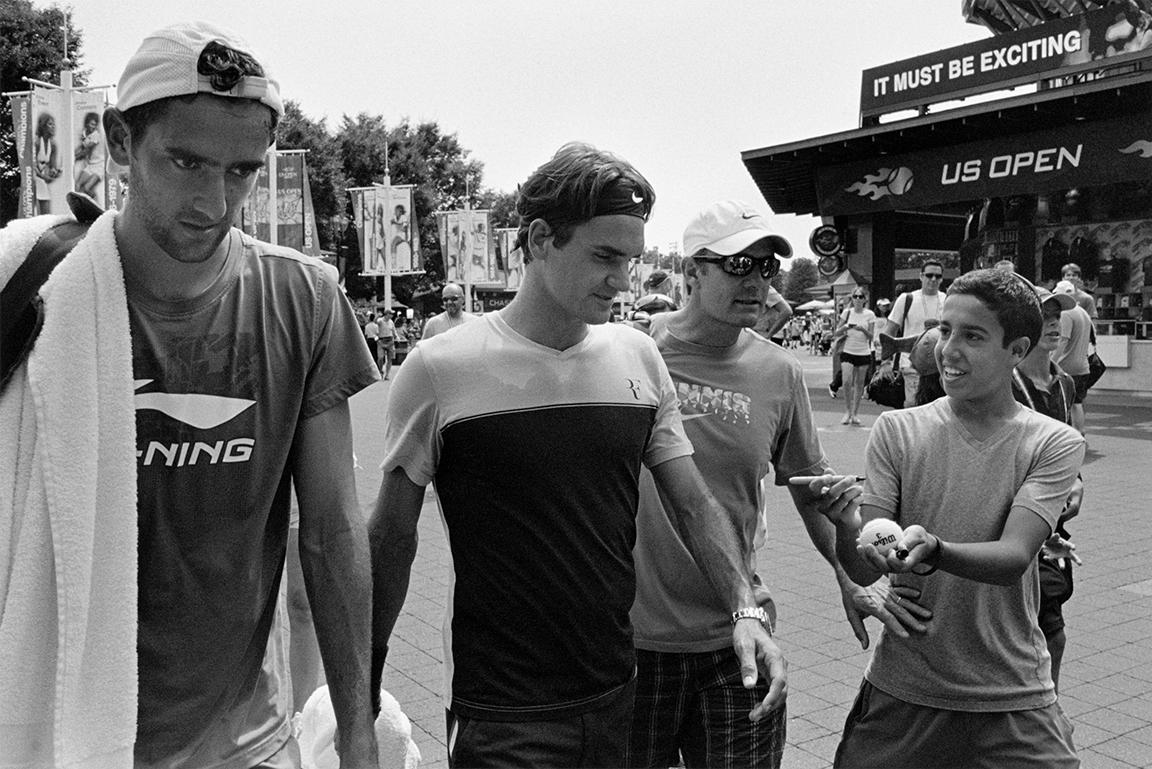 Stephan Würth Black and White Photograph - Marin Cilic, Roger Federer, Paul Anacone and super fan, US Open, New York