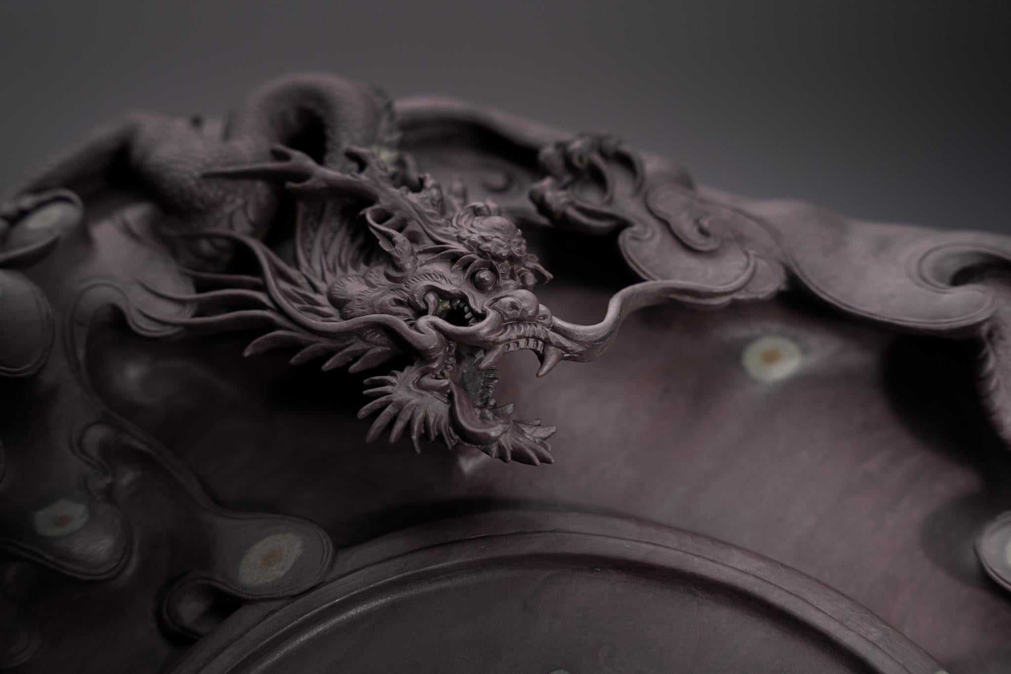 Göttlicher Drache, Duanxi Songkeng-Tintenstein – Art von Wei Ming Huang