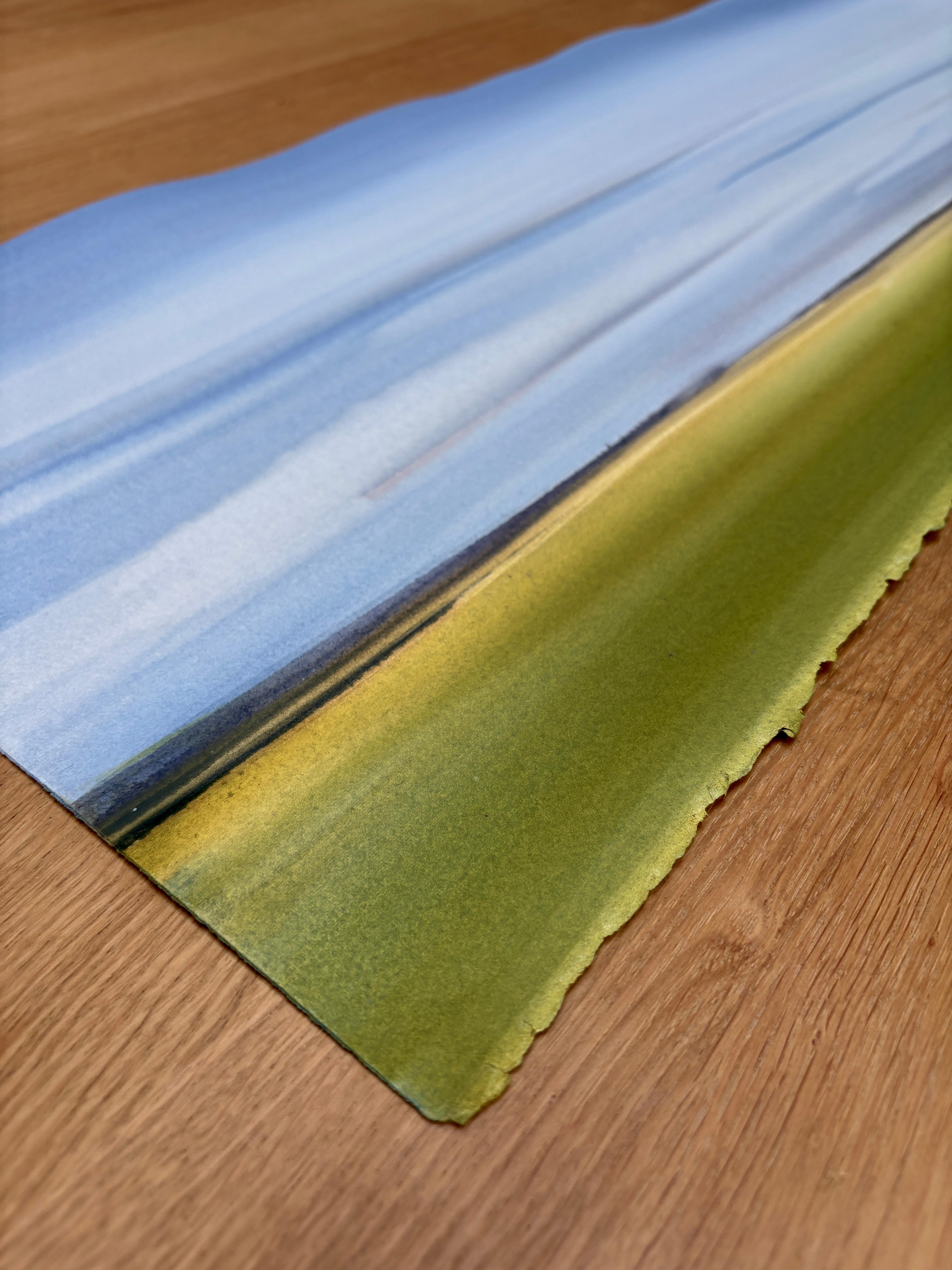 No 32, Peinture à l'aquarelle d'un paysage atmosphérique, 2025 - Gris Landscape Art par Dodi Fredericks