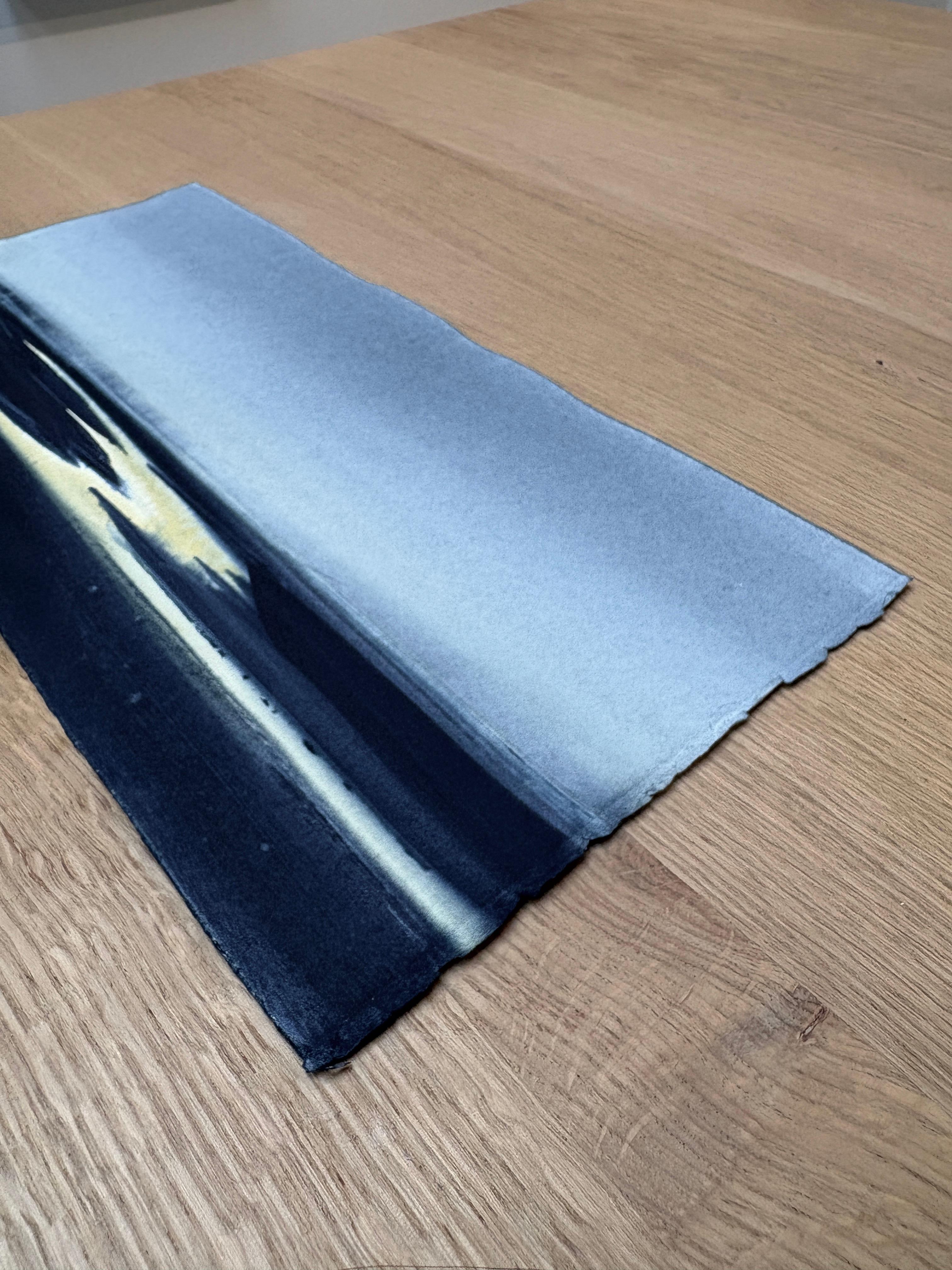 No. 9, Peinture à l'aquarelle d'un paysage atmosphérique, 2025 en vente 2