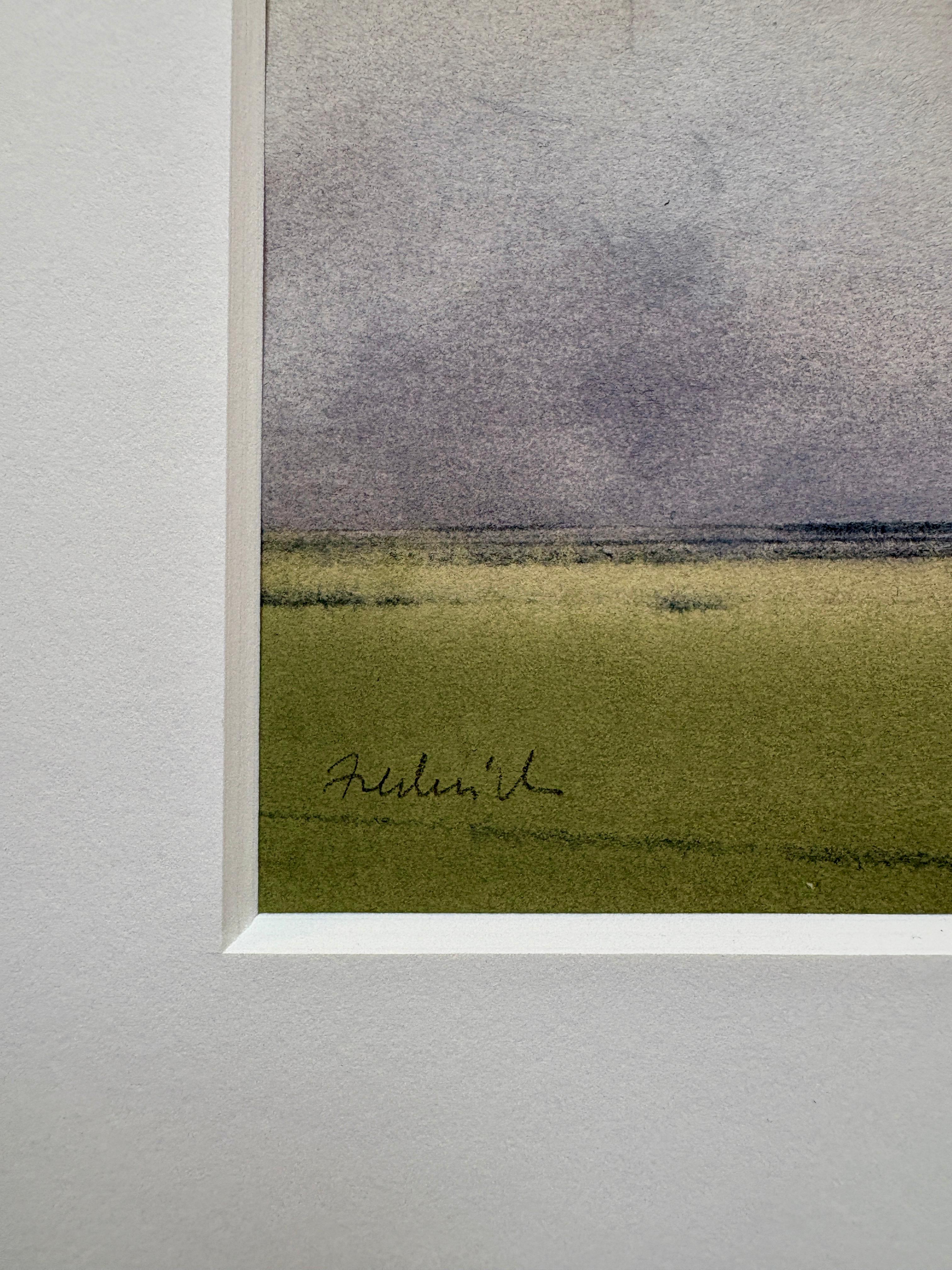 Cette aquarelle de paysage réalisée par Dodi Fredericks représente un ciel serein et lunatique avec une lumière vibrante à travers l'horizon lointain et verdoyant du printemps. La douceur du lavage crée un sentiment d'être en harmonie avec la