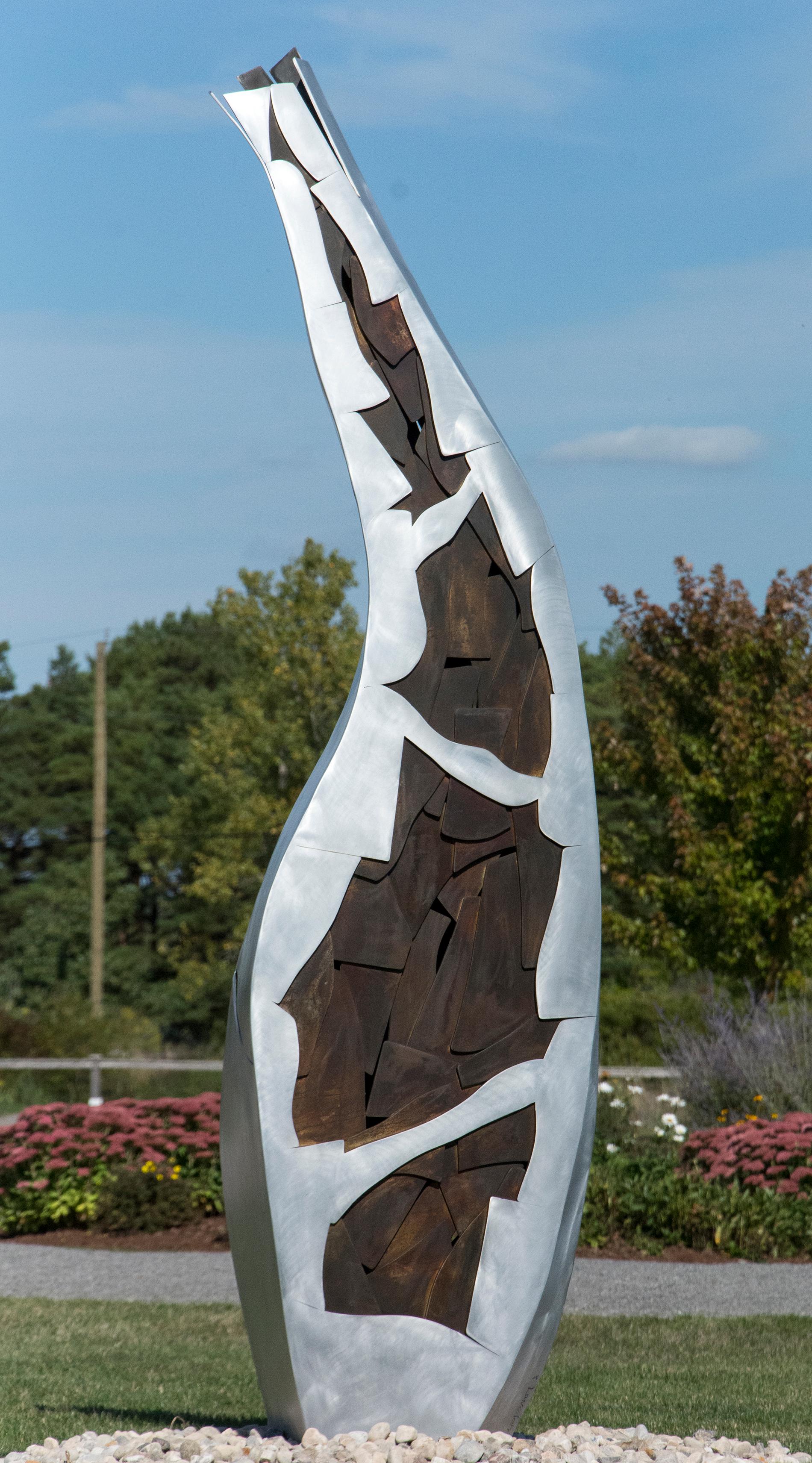 Stephane Langlois Abstract Sculpture - Bird - tall, modern, abstract, contemporary, aluminum outdoor sculpture