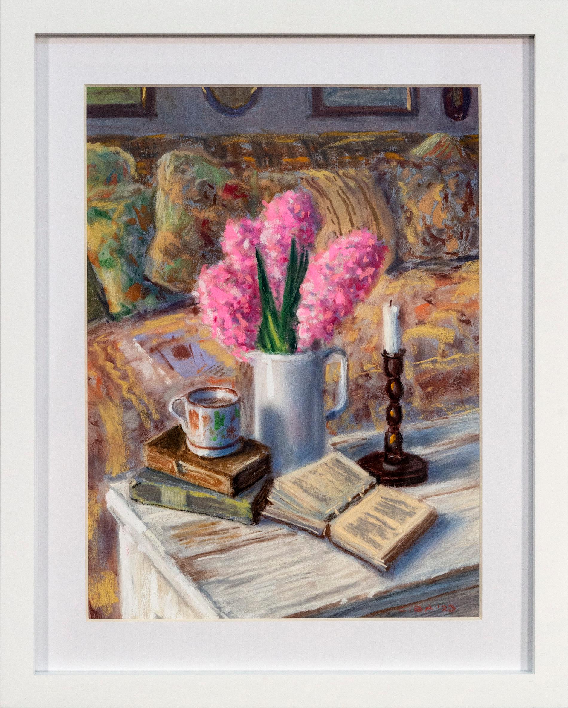 Interior Series, Buch - zeitgenössisch, realistisch, Stillleben, Pastell auf Papier