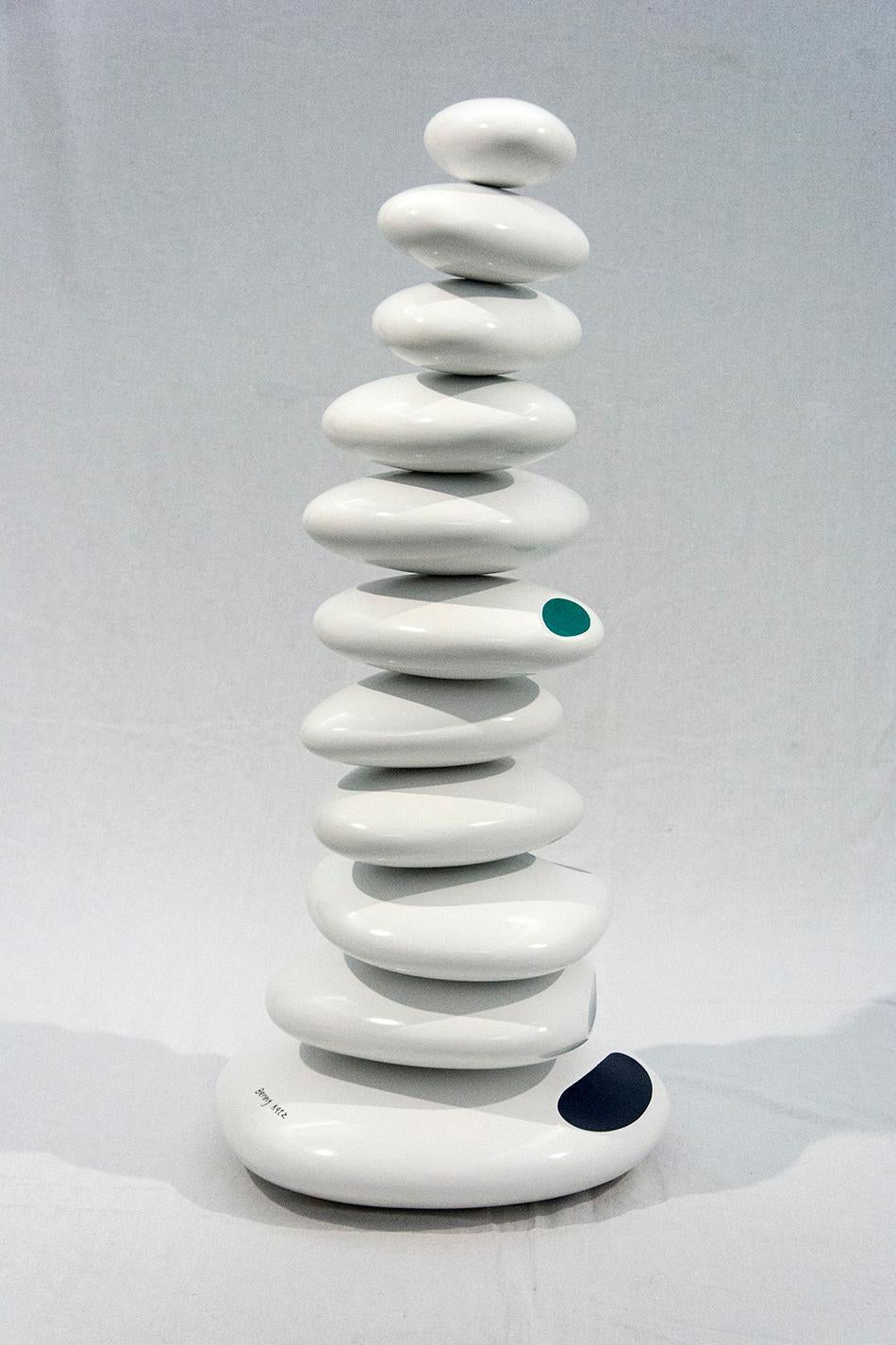 Ocean - small stacked sculpture of white ovals, with blue and green highlights - Sculpture by Benny Katz