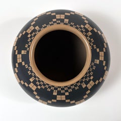Mata Ortiz Black-on-Buff Geometric Olla by Juan Quezada, Signed