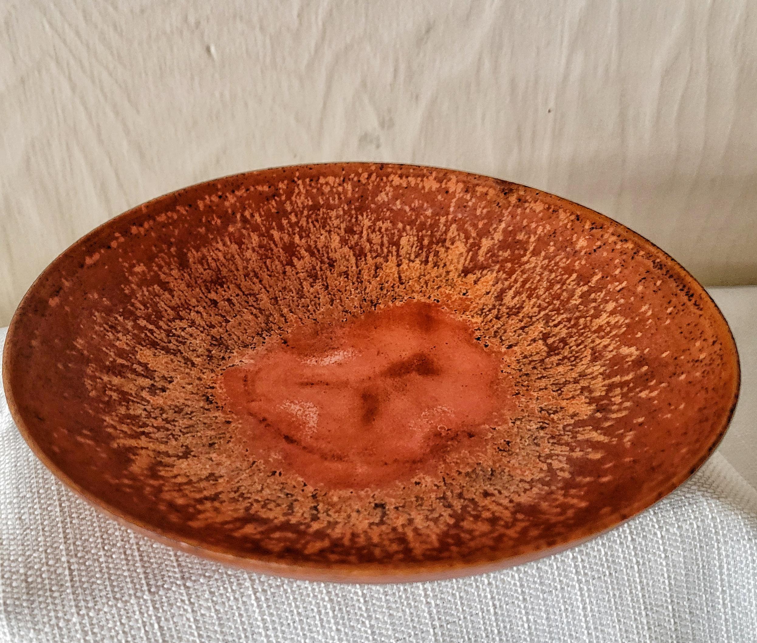 Red Desert, Mid-Century glazed bowl by Gertrud and Otto Natzler - Art by Gertrud Natzler