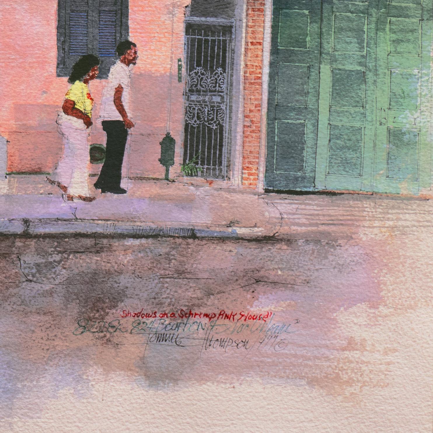 „Shadows on a Shrimp Pink House“, Bourbon Street, New Orleans Französisches Viertel – Art von Tommy Thompson