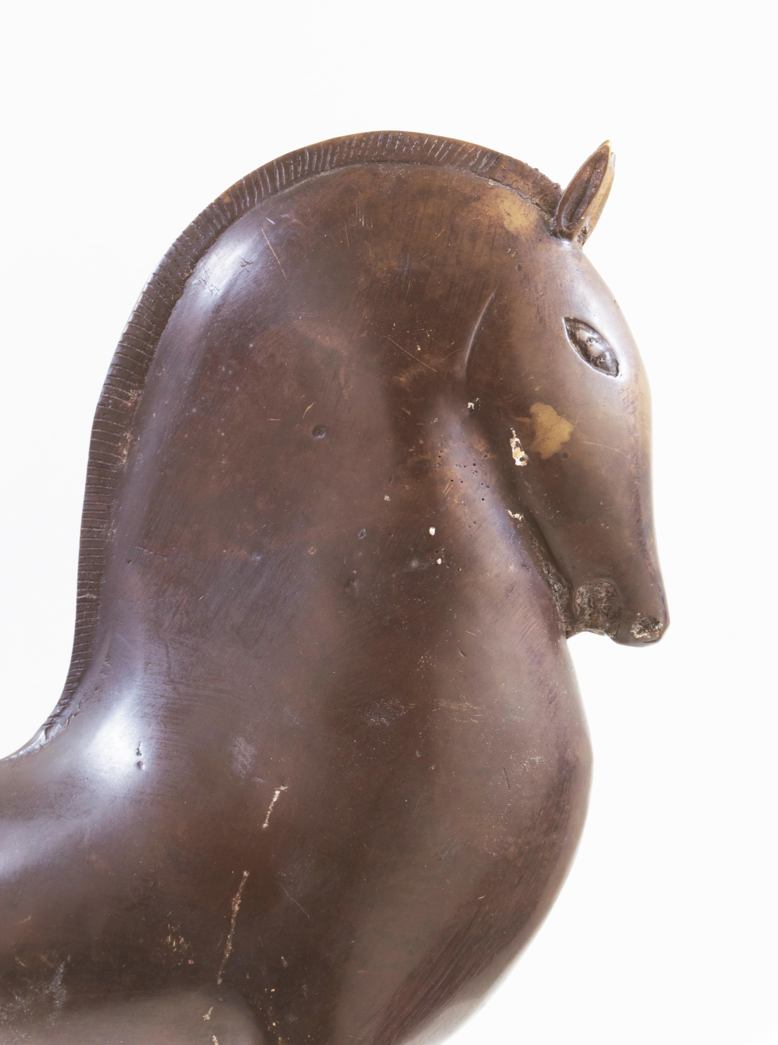 Cheval debout de style étrusque en bronze   (Équestre, milieu du siècle, antique) 1