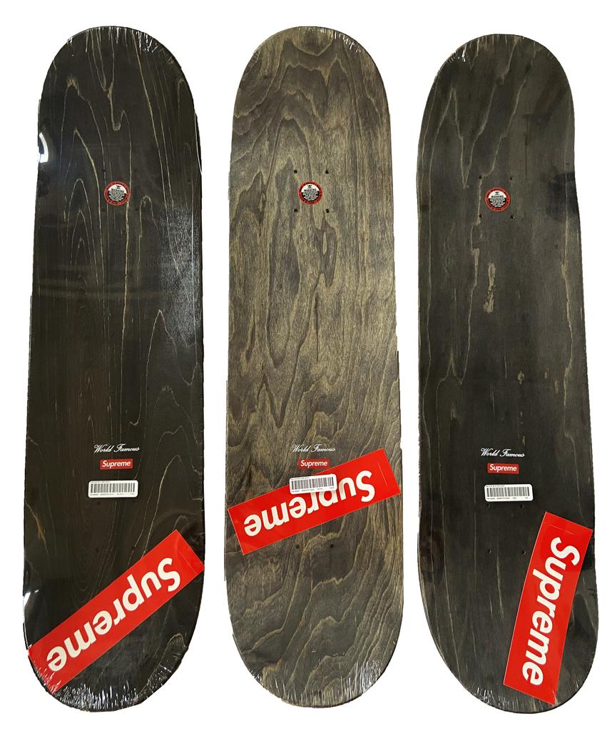 Set di 3 skateboard SUPREME (Supreme skate decks 2019) in vendita 1