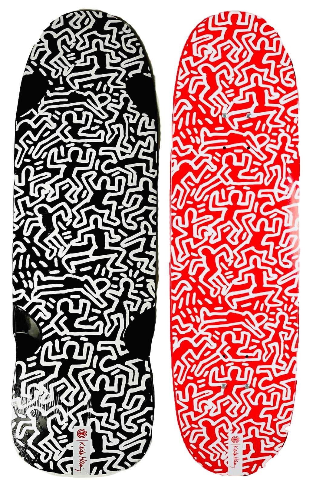 Cubiertas de monopatín Keith Haring c. 2019 (conjunto de 2 obras)