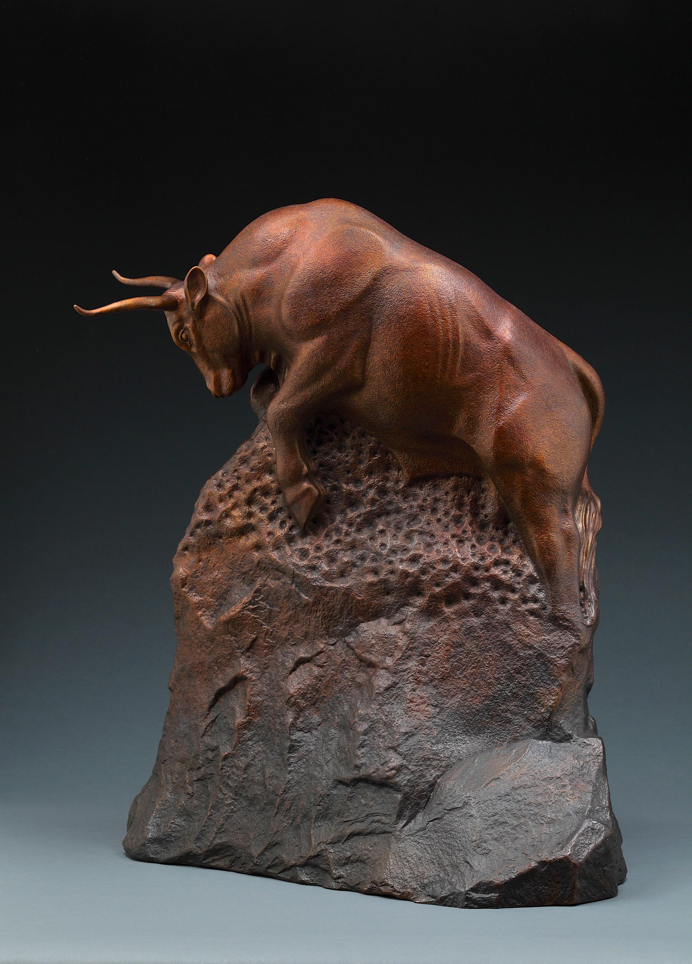 Steve Kestrel Figurative Sculpture - Auroch's Echoes 