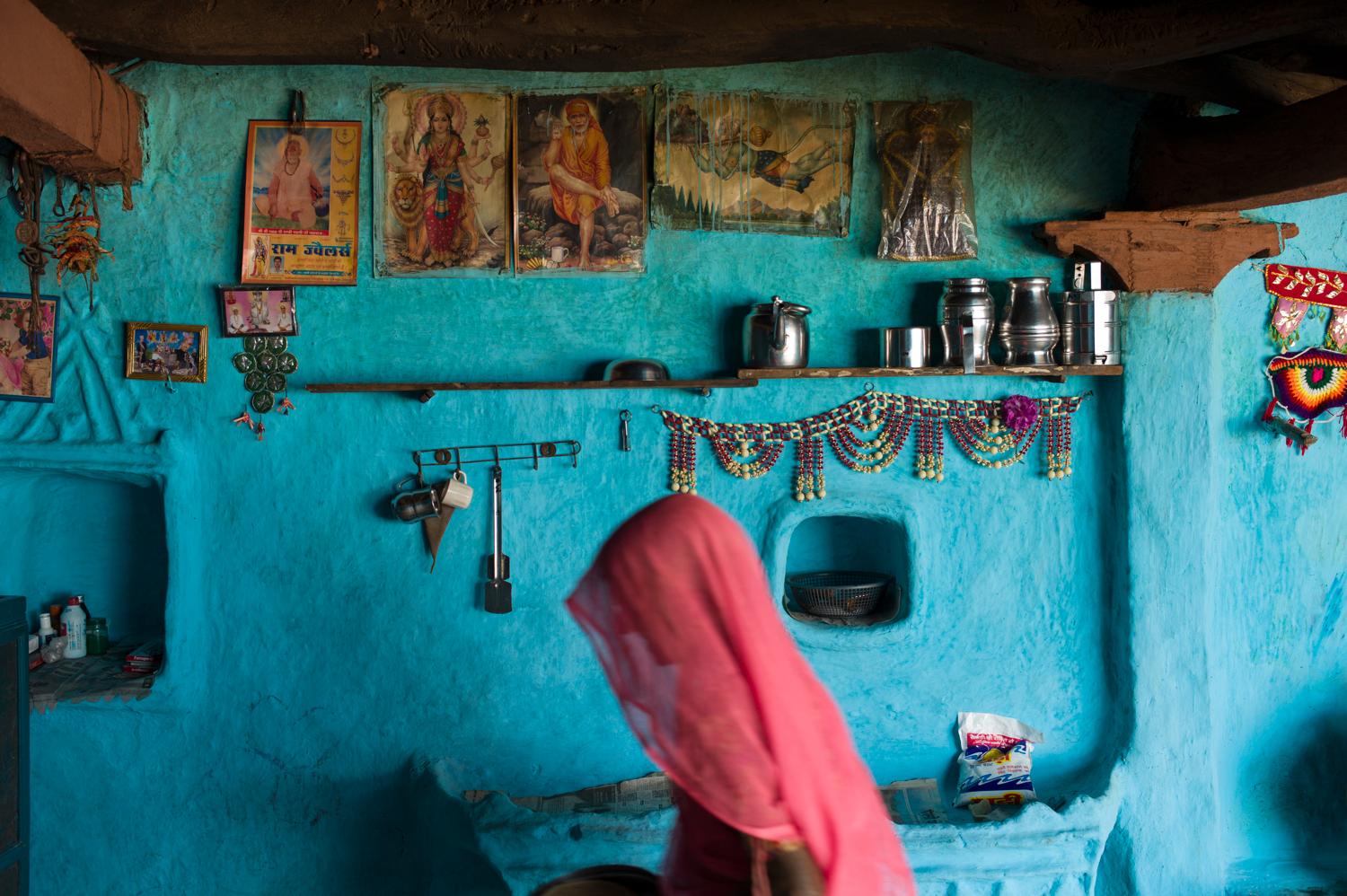 Tim Graham Figurative Photograph - ' India Blue ' Limited Edition, Signed Oversize Archival Pigment print