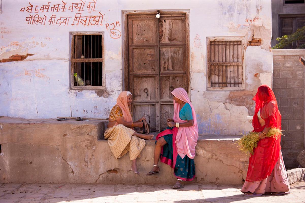 Tim Graham Color Photograph - 'Narlai Women' - limited edition signed