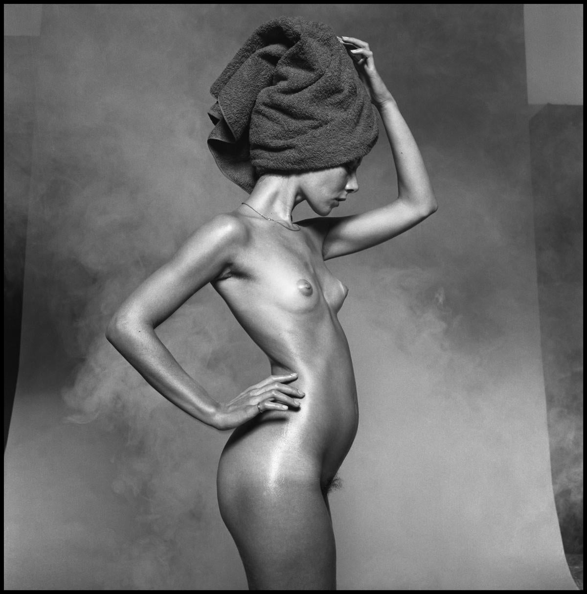 Peter Rand  Nude Photograph – Nude For Harpers Bazaar - signed limited edition silver gelatin print 