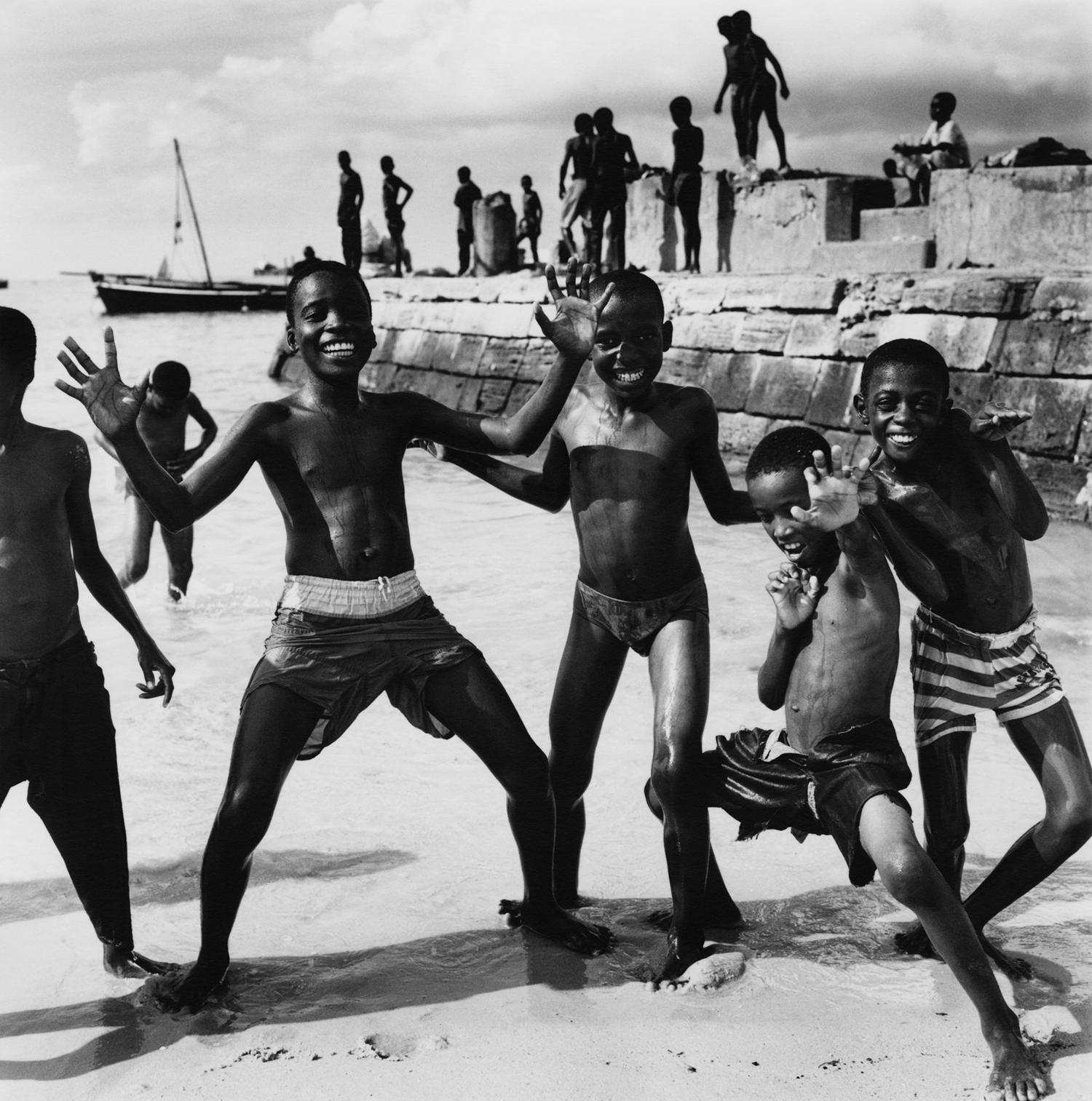 Justin Creedy Smith Black and White Photograph - Tanzania Smiles - Signed Limited Edition - Oversize print