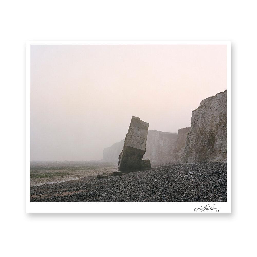 Der letzte Ständer. Sainte-Marguerite-sur-mer, Ober Normandie, Frankreich. 2012 – Photograph von Marc Wilson