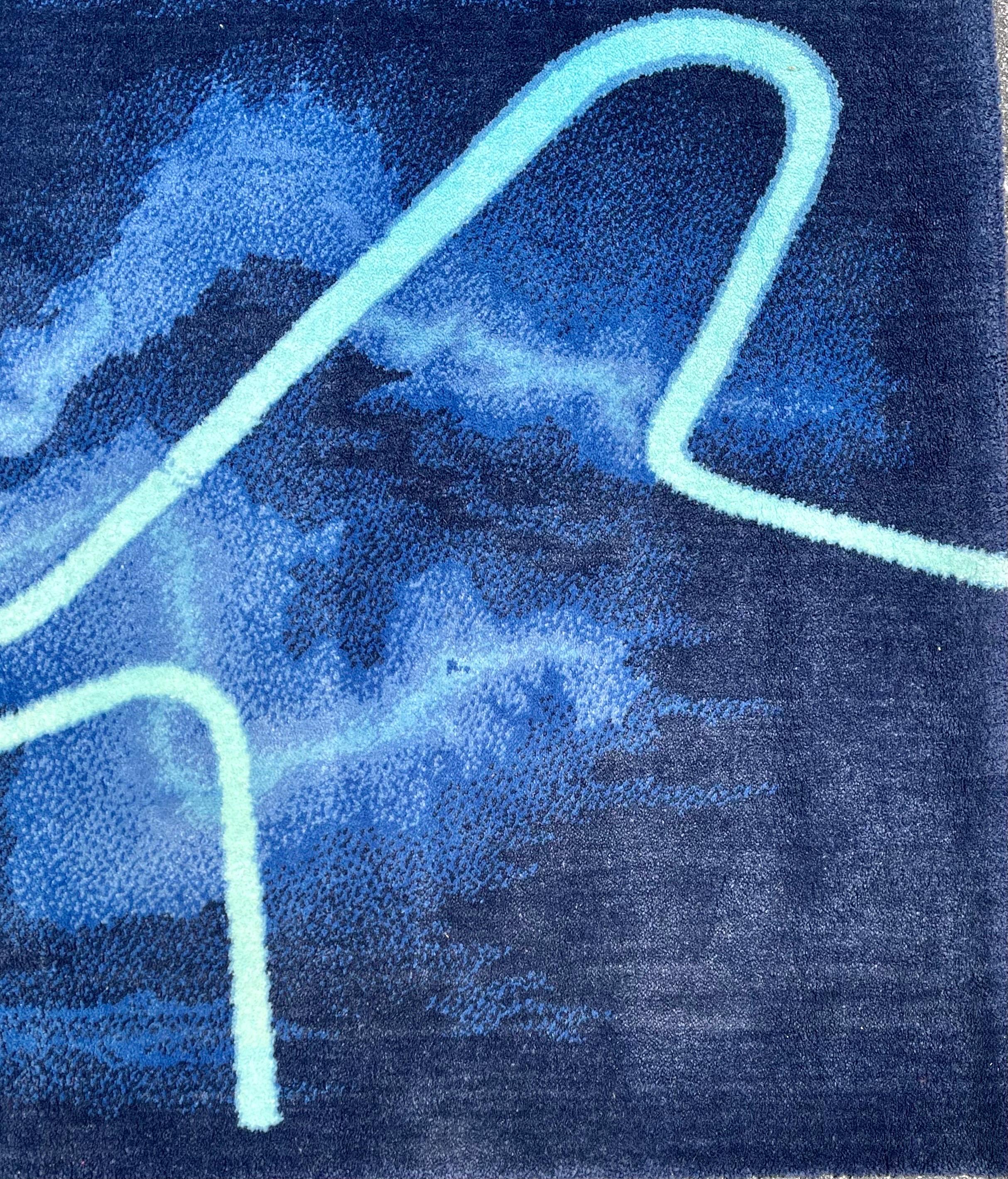 Scandinavian Abstract Wool Tapestry Rug Gun Gordillo Neon Electric Blue Color For Sale 3