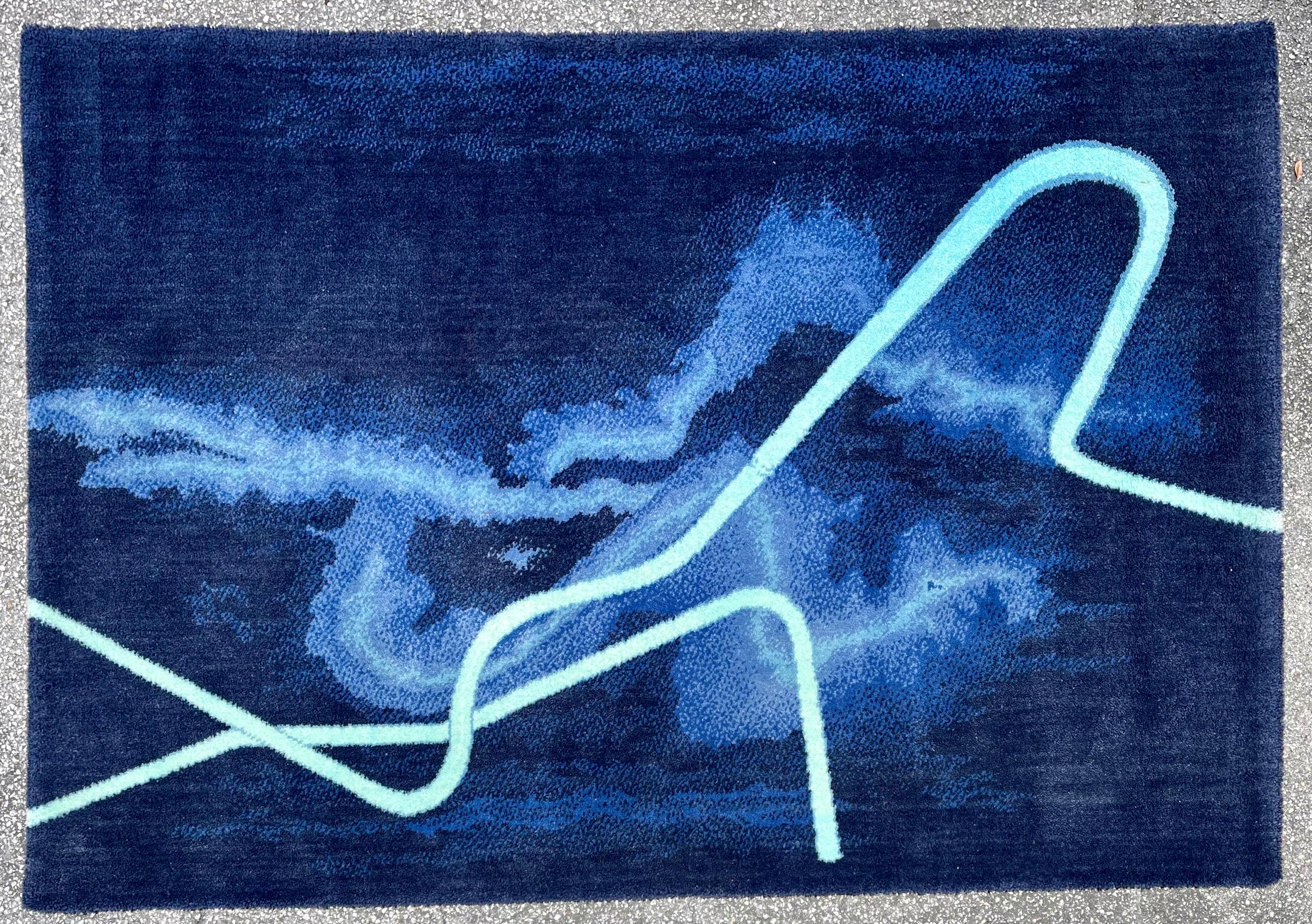 Scandinavian Abstract Wool Tapestry Rug Gun Gordillo Neon Electric Blue Color For Sale 3