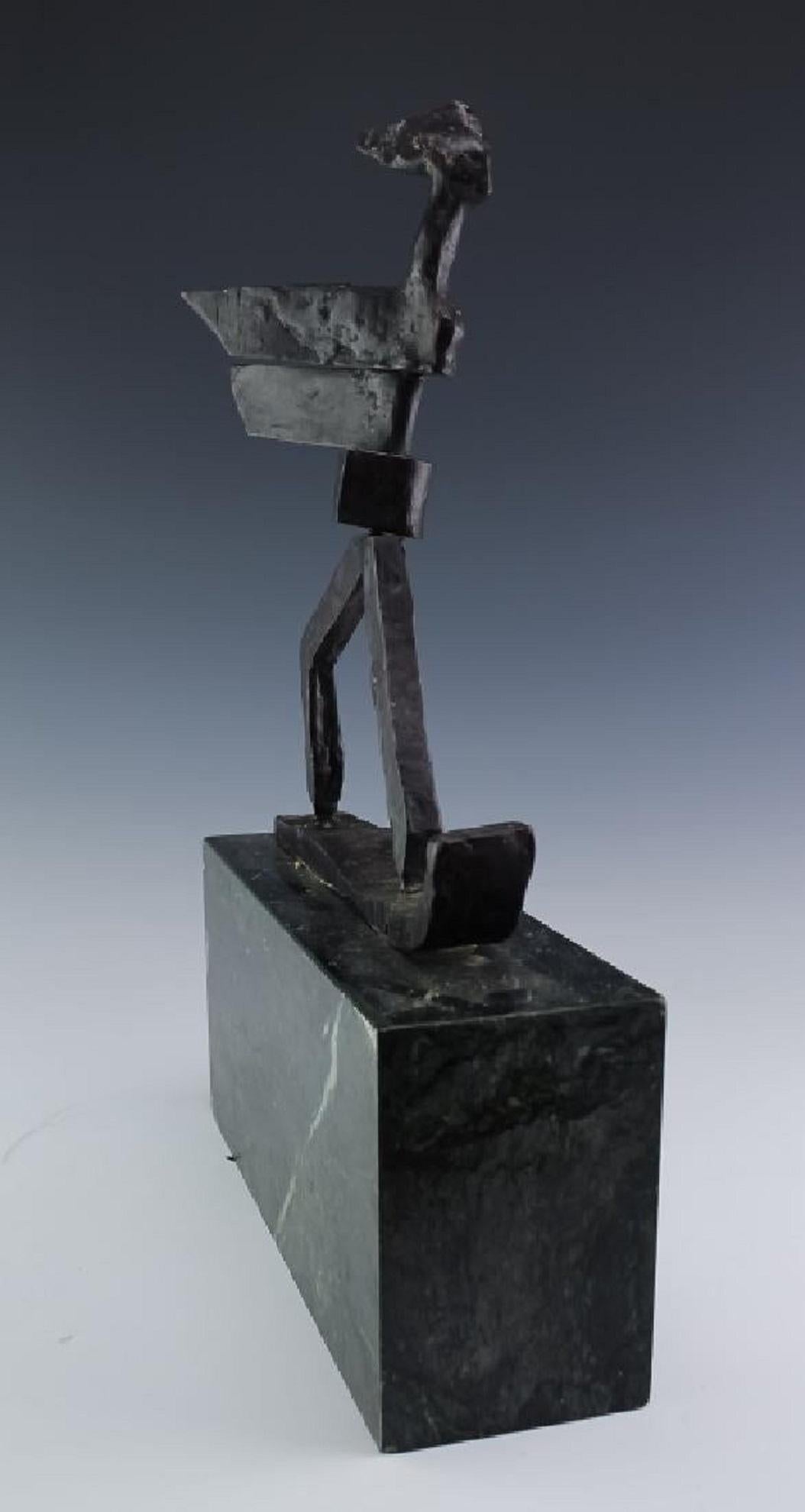 Sculpture expressionniste cintique en bronze - Figure de skieur ou de surfeur moderniste en vente 2