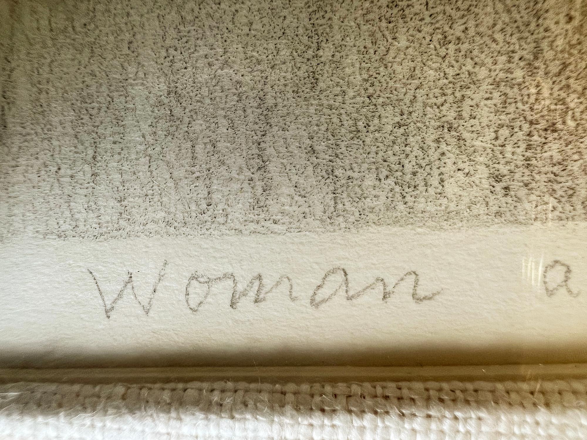 Mujer en la pared en venta 5