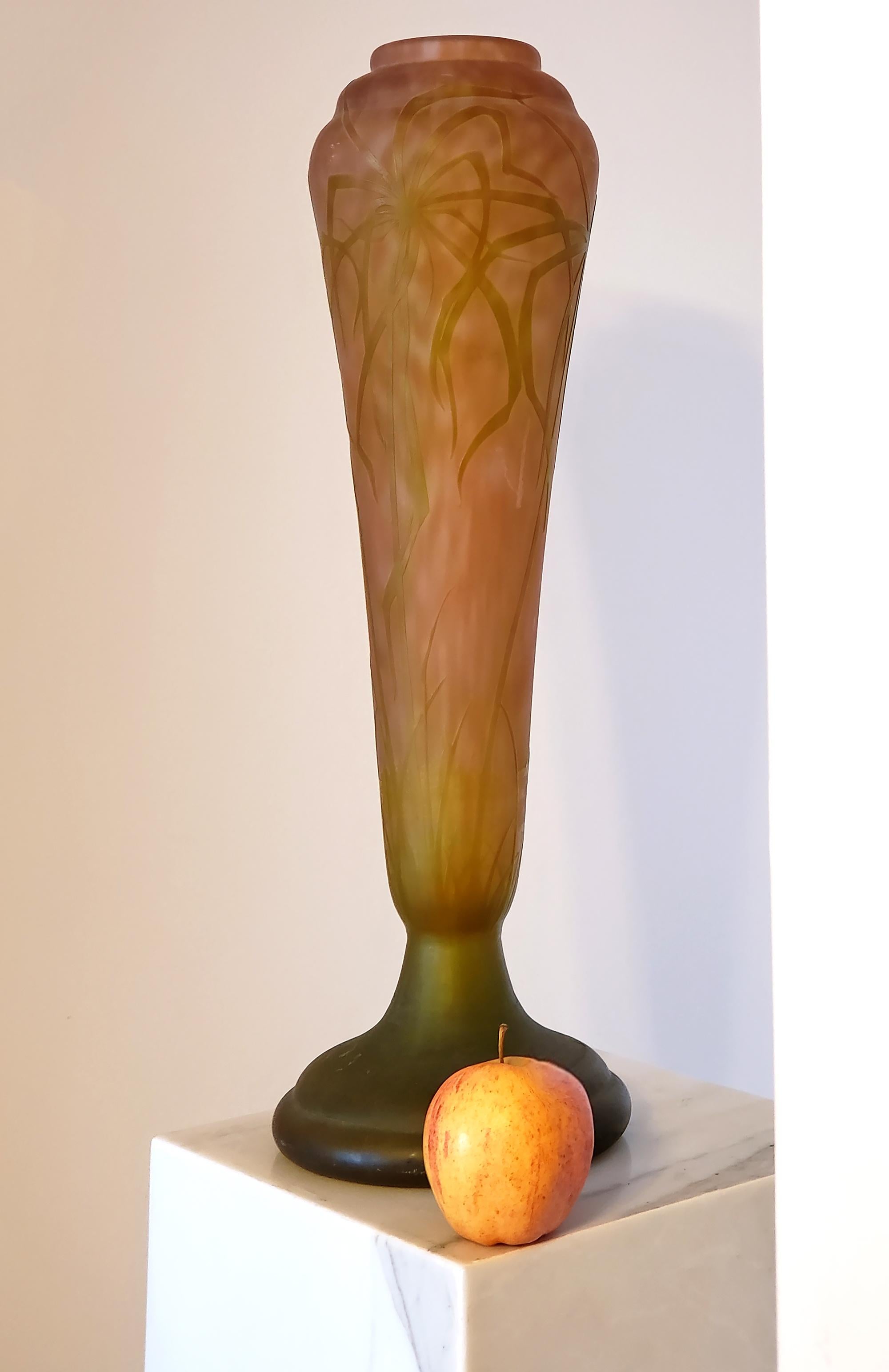 Daum Nancy Vase Art Nouveau Cameo French Art Glass 20.5 inches 7