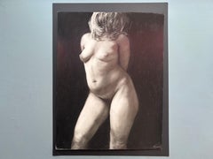 Assael "Retrato de pie Fondo negro" Dibujo realista Desnudo femenino Grafito