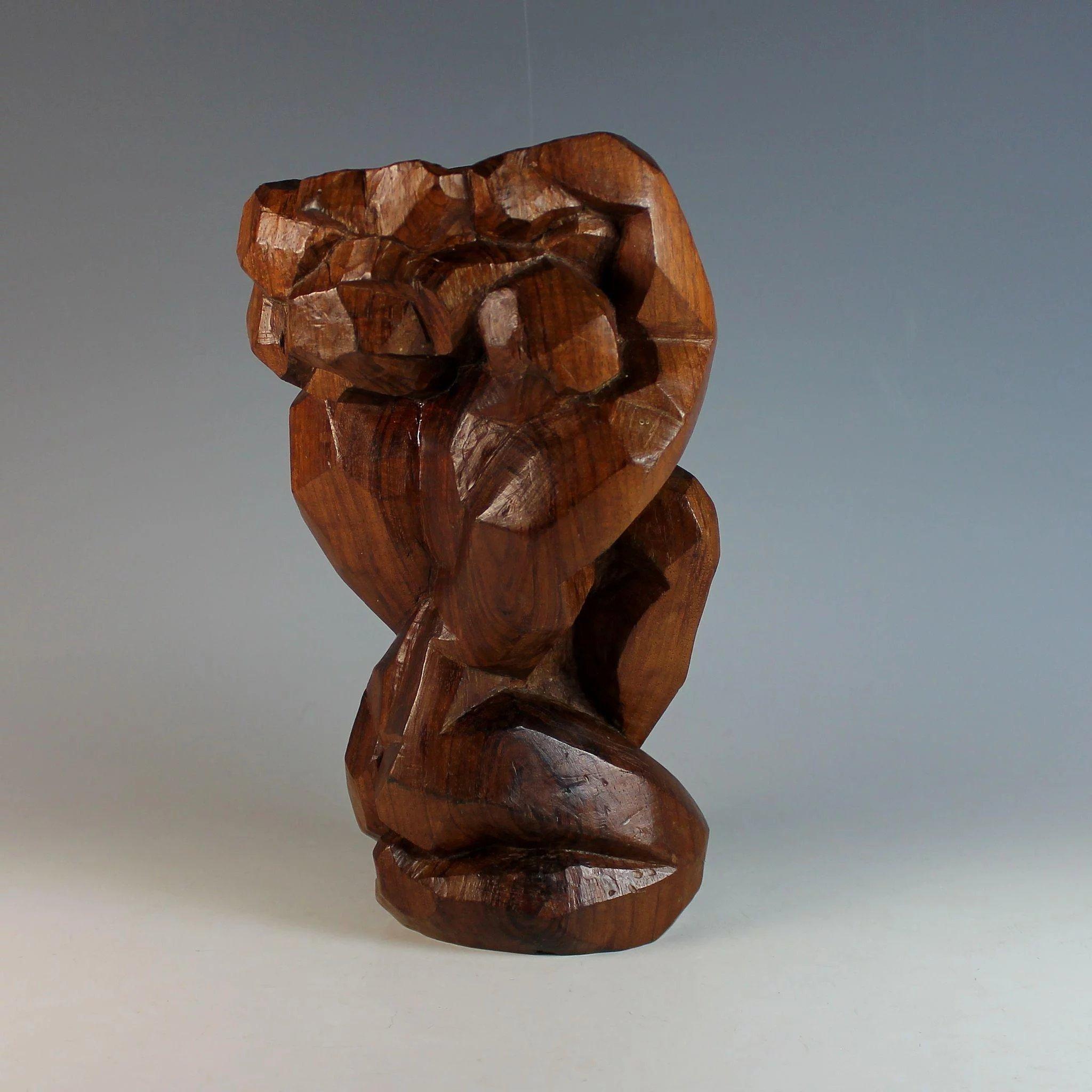 Kneeling Man - Brown Figurative Sculpture by J. Gallardo