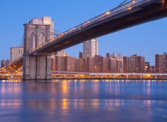 „Brooklyn Bridge“, urbane Stadtlandschaft, Farbfotografie, New York City