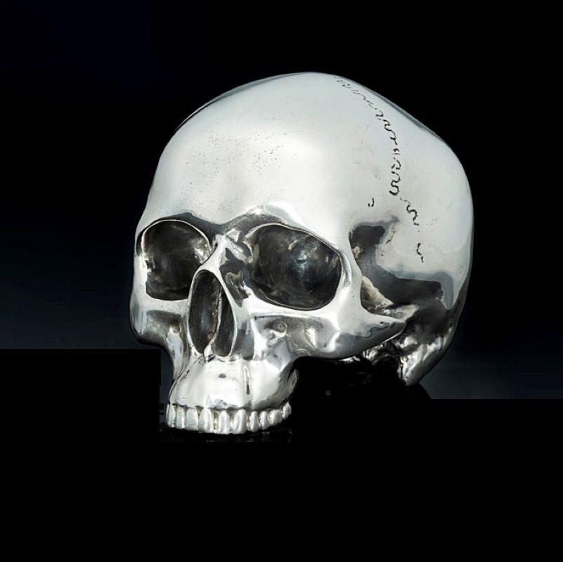 life size skull