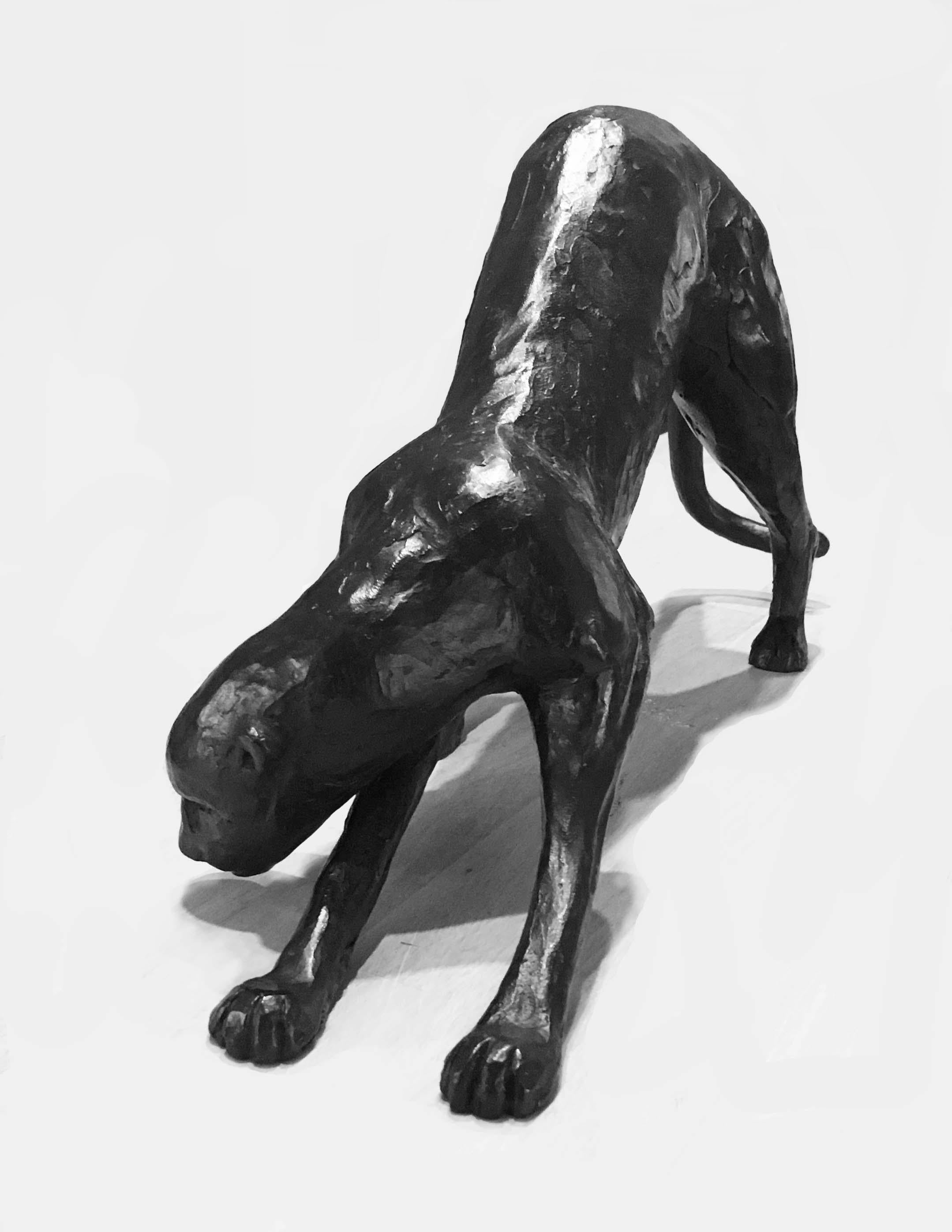 Jorge Borras Figurative Sculpture - Guépard aux Aguets